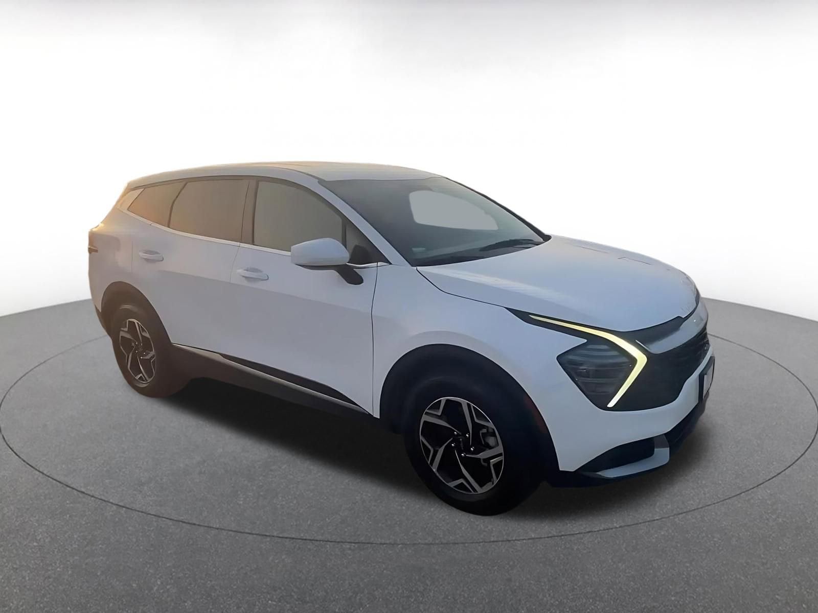 Thumbnail: 2025 Kia Sportage - 2