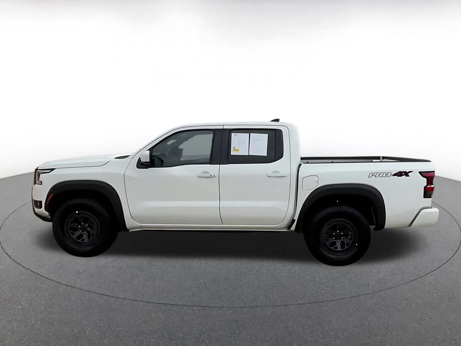 Thumbnail: 2026 Nissan Frontier - 9