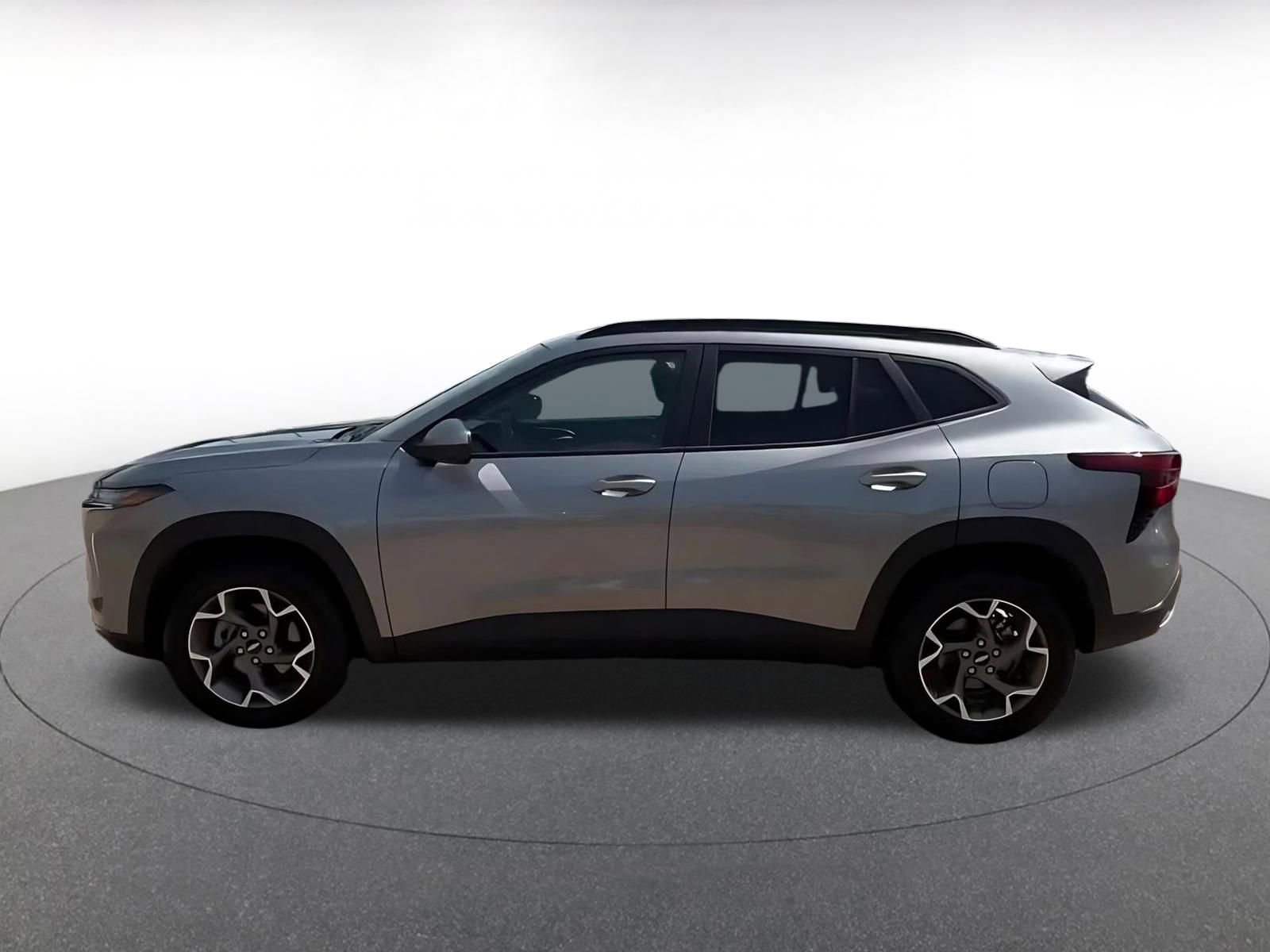 Thumbnail: 2025 Chevrolet Trax - 9