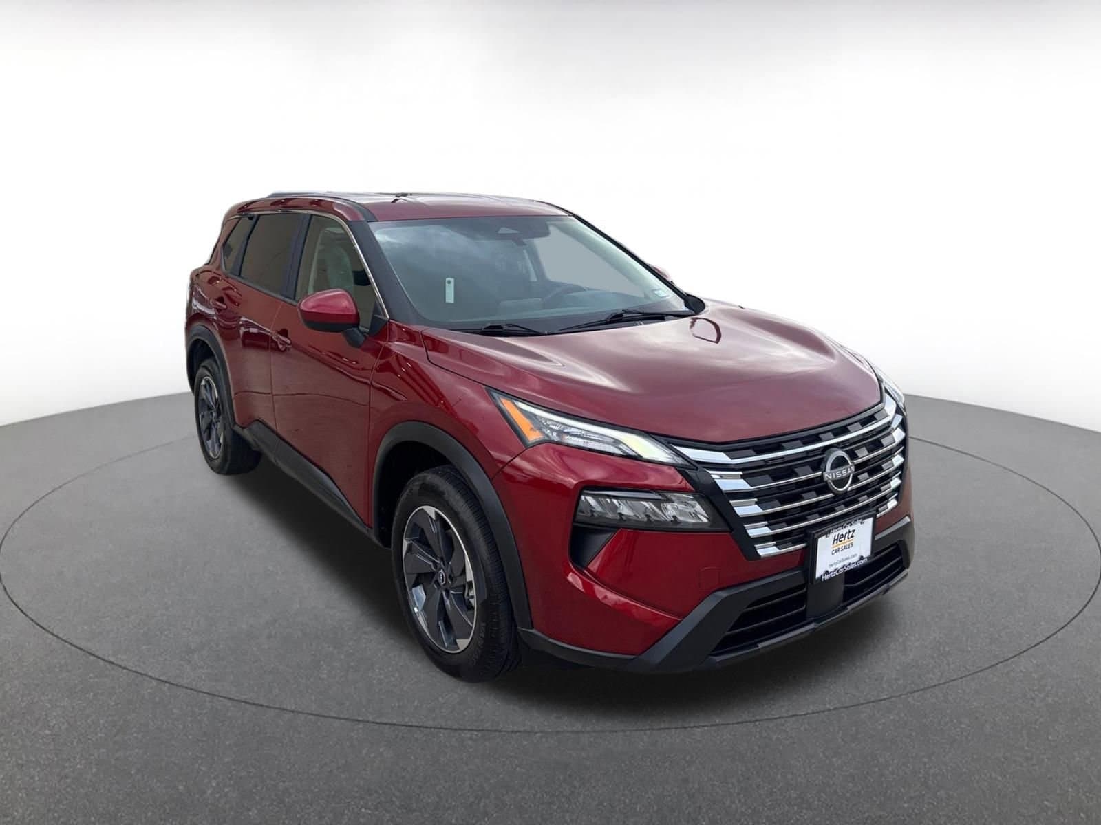 Thumbnail: 2025 Nissan Rogue - 1