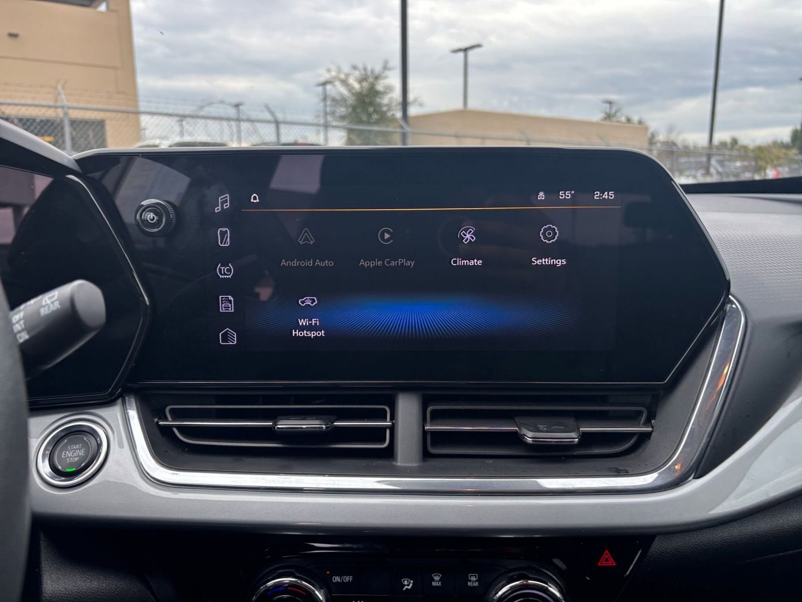 Thumbnail: 2025 Chevrolet Trax - 21