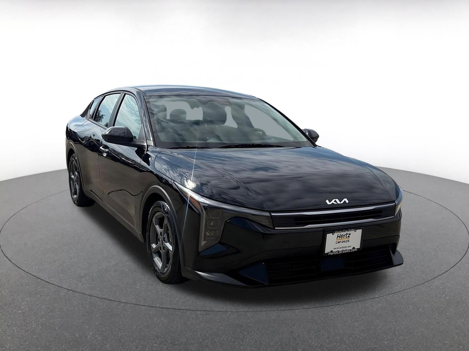 Thumbnail: 2025 Kia K4 - 1