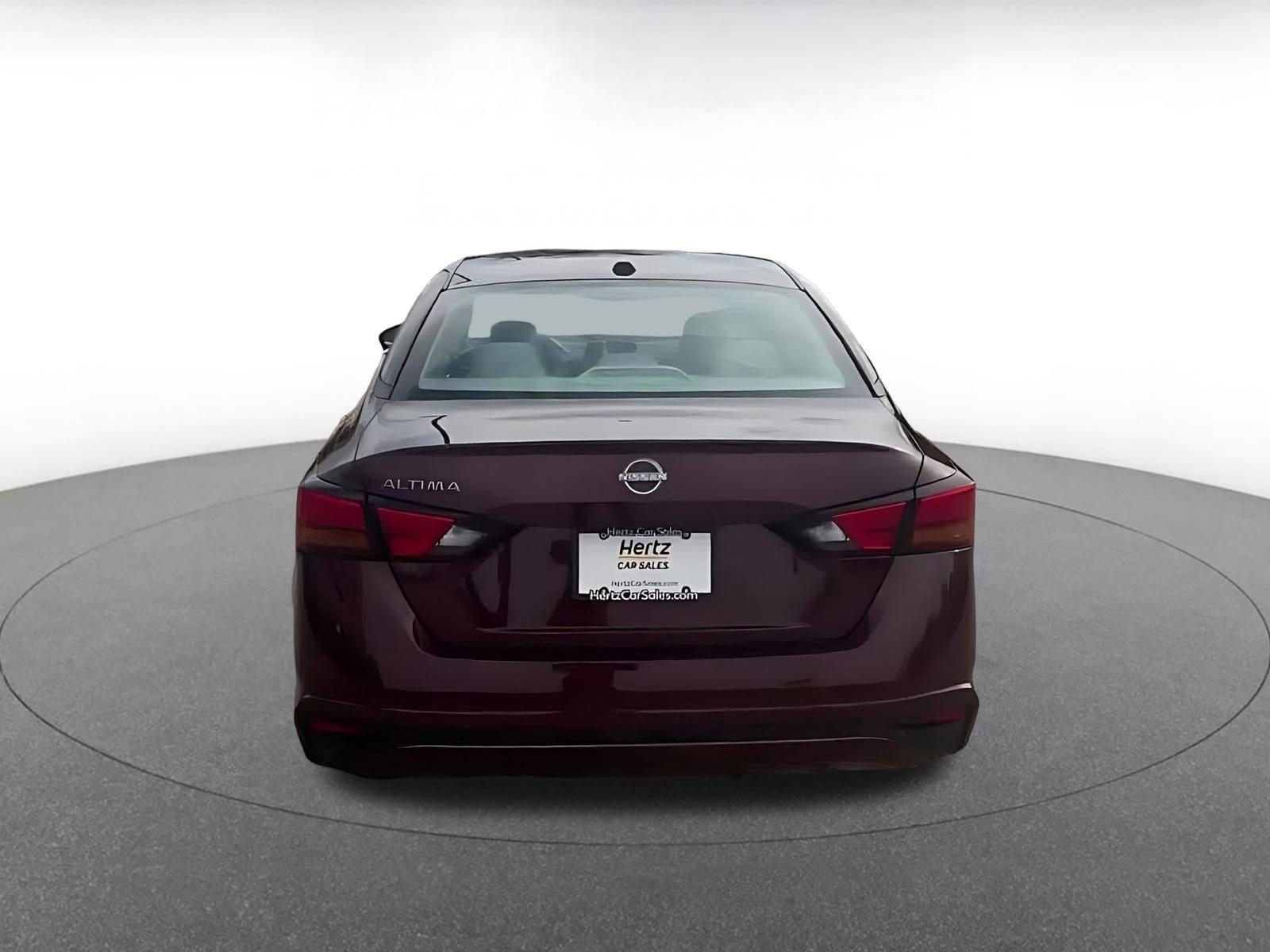 Thumbnail: 2025 Nissan Altima - 12