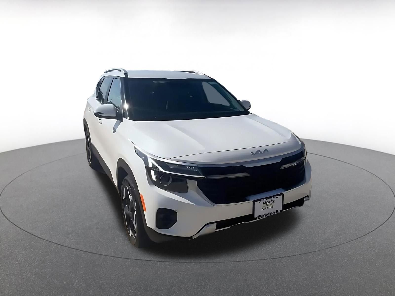 Thumbnail: 2025 Kia Seltos - 3