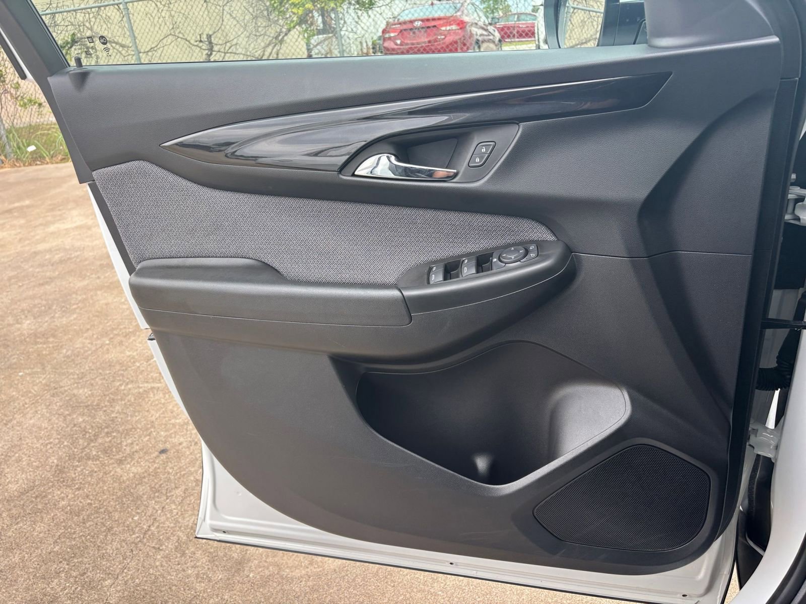 Thumbnail: 2025 Chevrolet TrailBlazer - 20