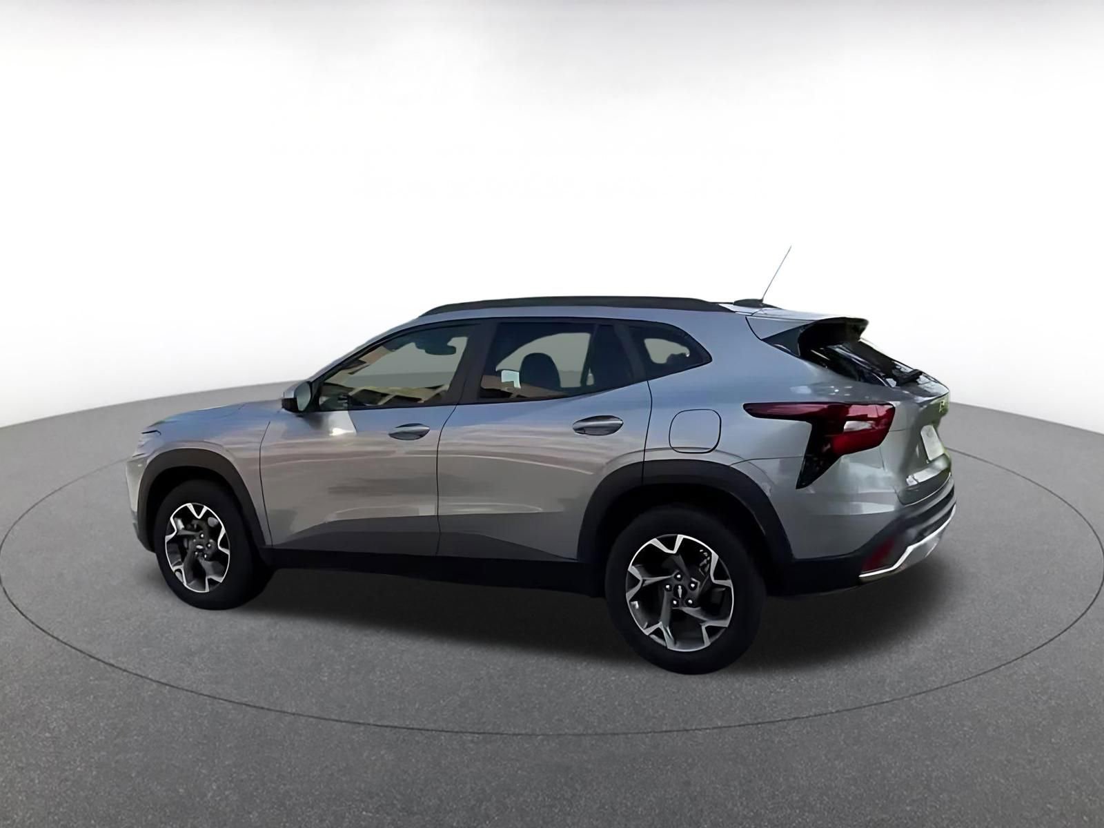 Thumbnail: 2025 Chevrolet Trax - 9