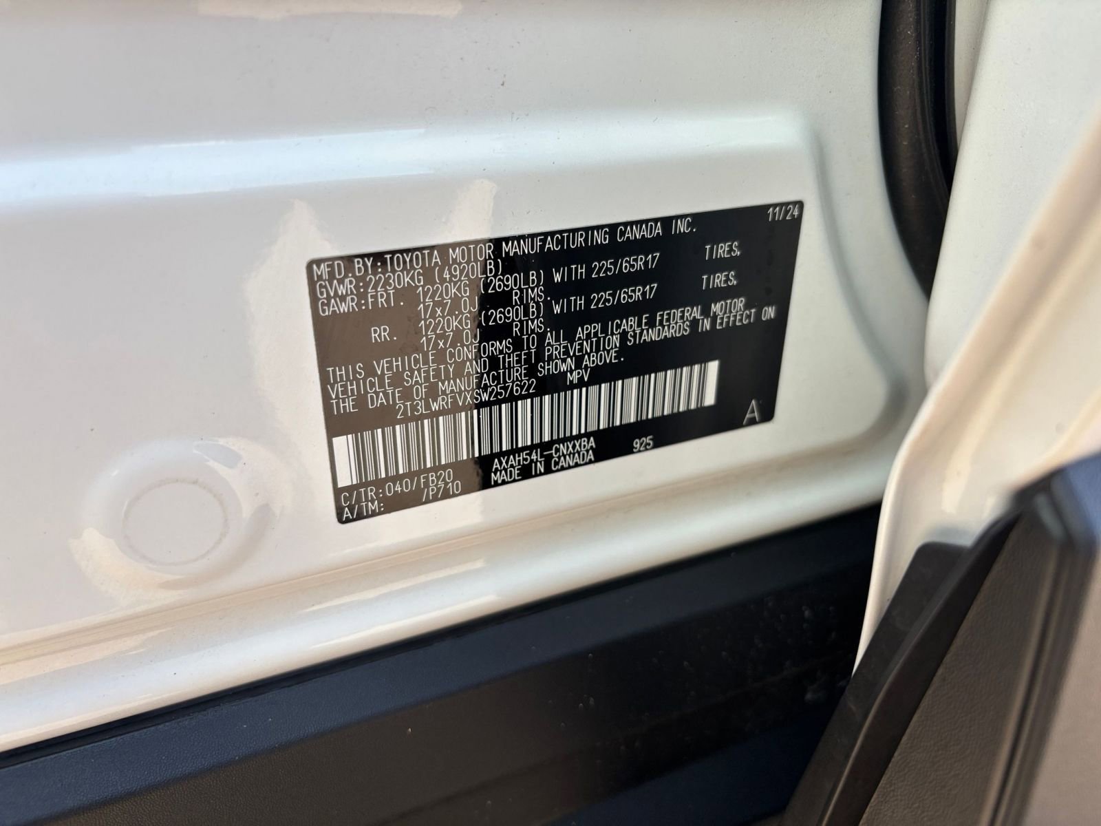 Thumbnail: 2025 Toyota RAV4 - 28