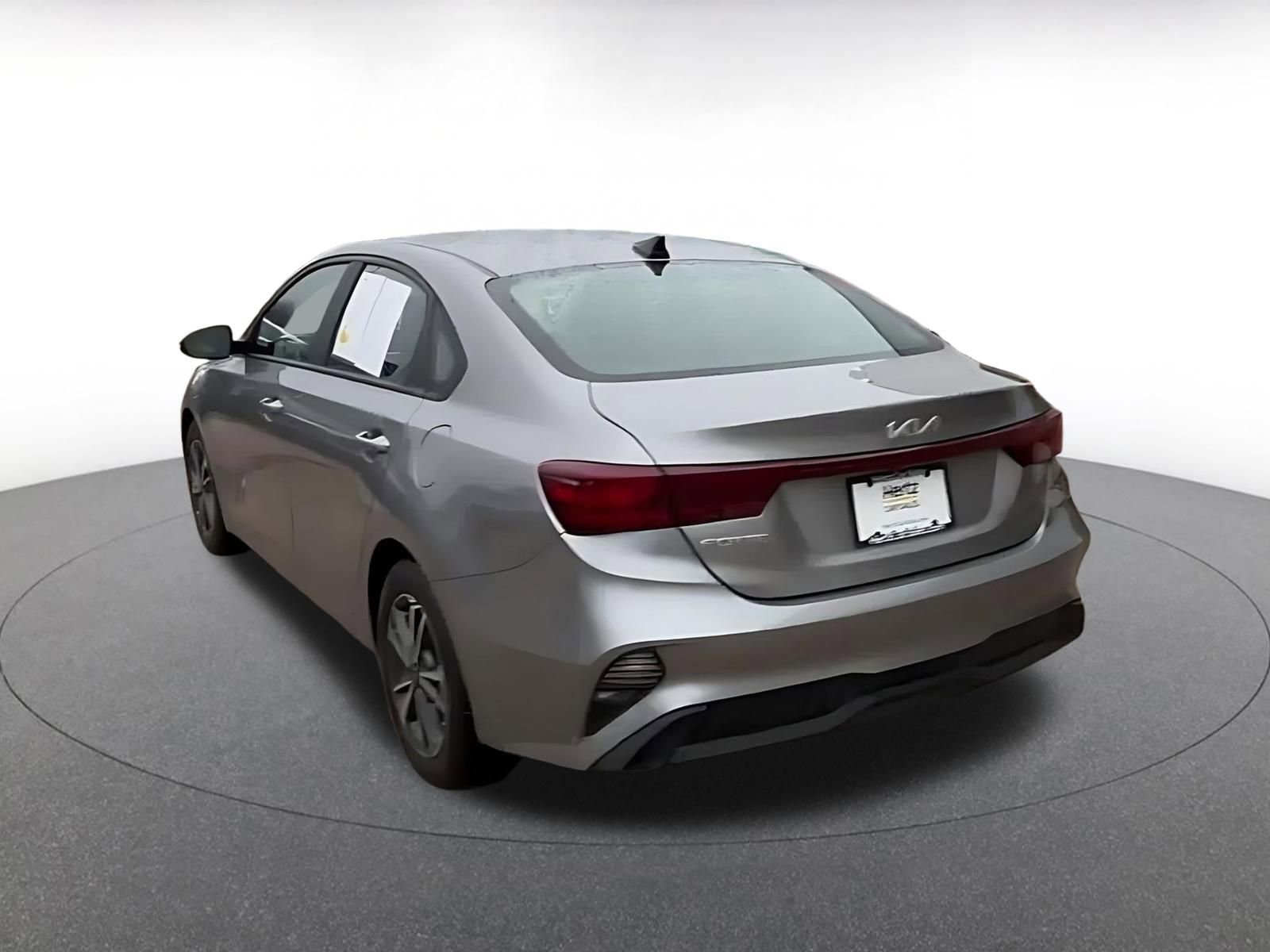 Thumbnail: 2023 Kia Forte - 11