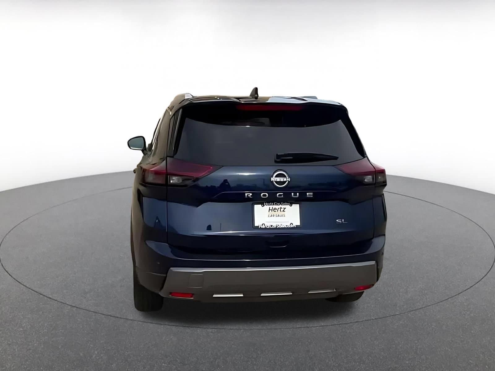 Thumbnail: 2026 Nissan Rogue - 12