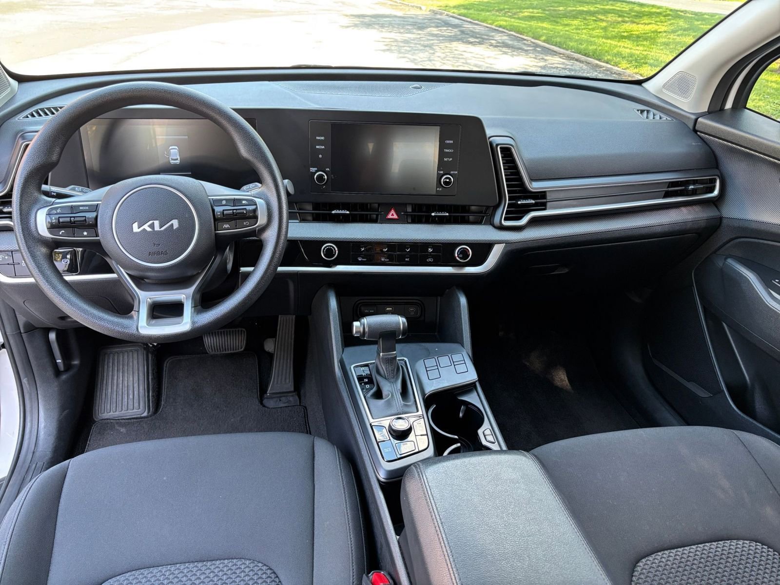 Thumbnail: 2025 Kia Sportage - 28