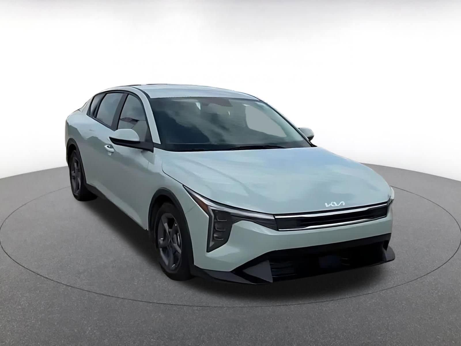 Thumbnail: 2025 Kia K4 - 3