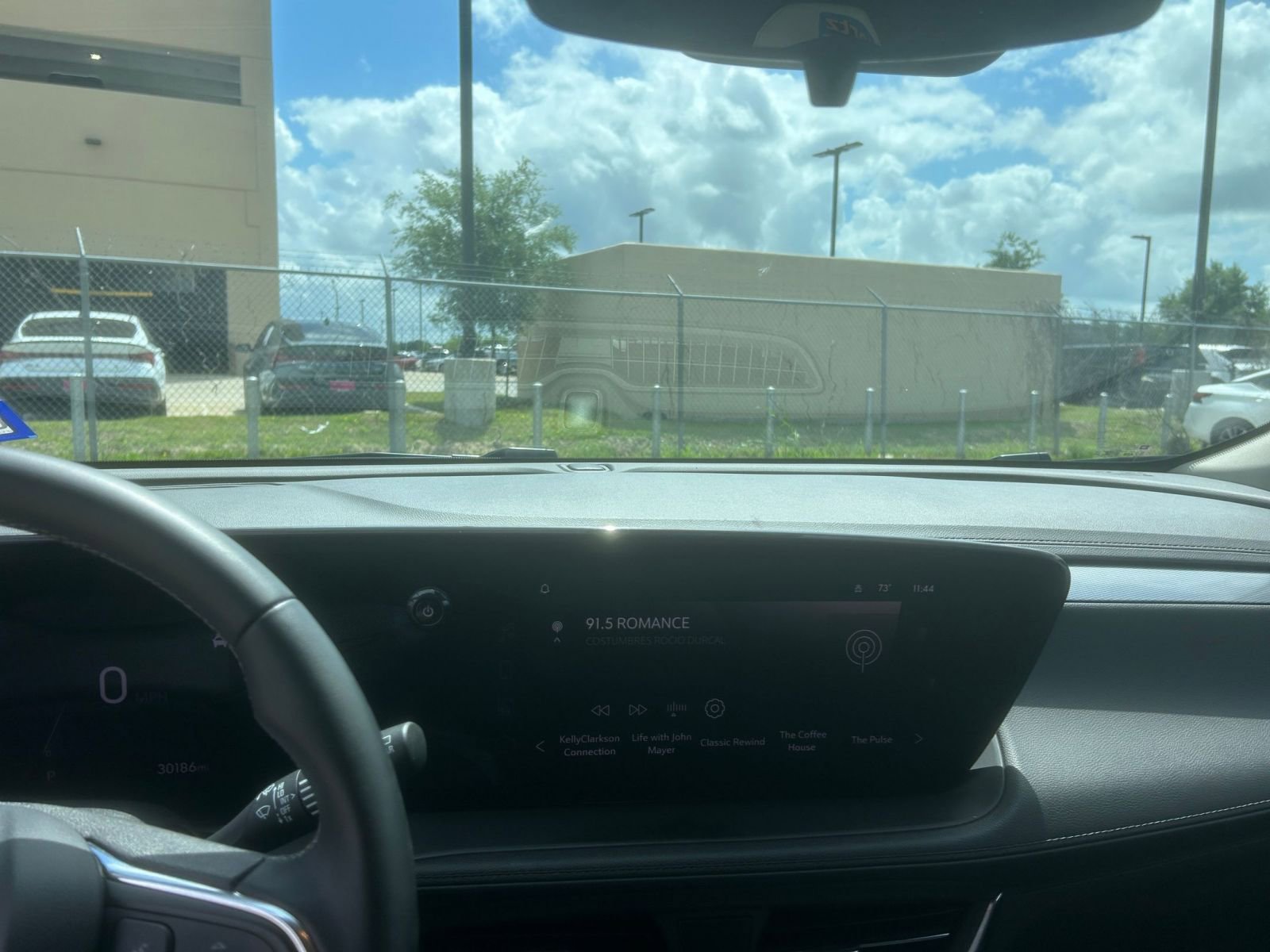 Thumbnail: 2025 Buick Encore GX - 17