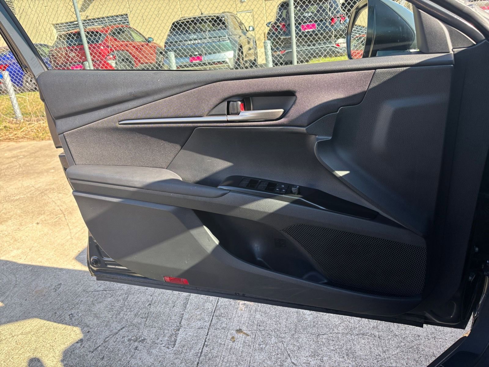 Thumbnail: 2025 Toyota Camry - 20