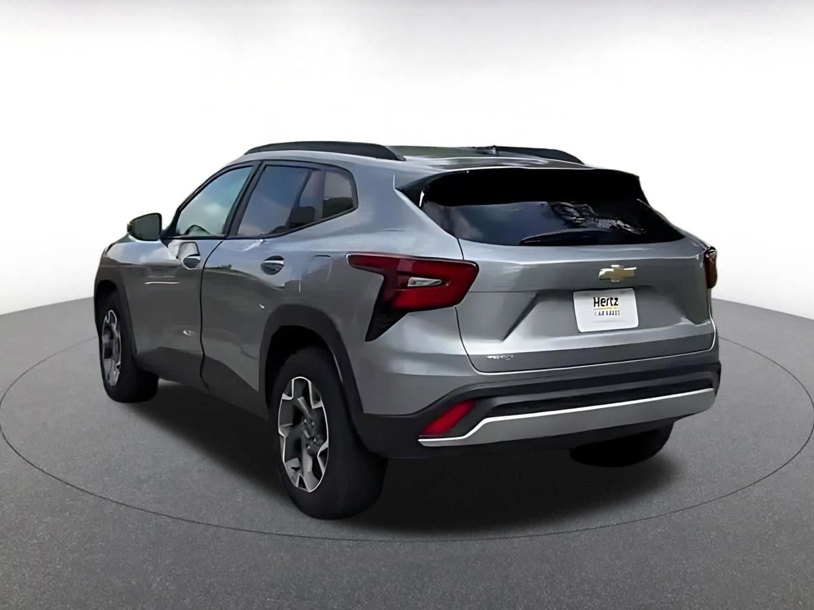 Thumbnail: 2025 Chevrolet Trax - 11