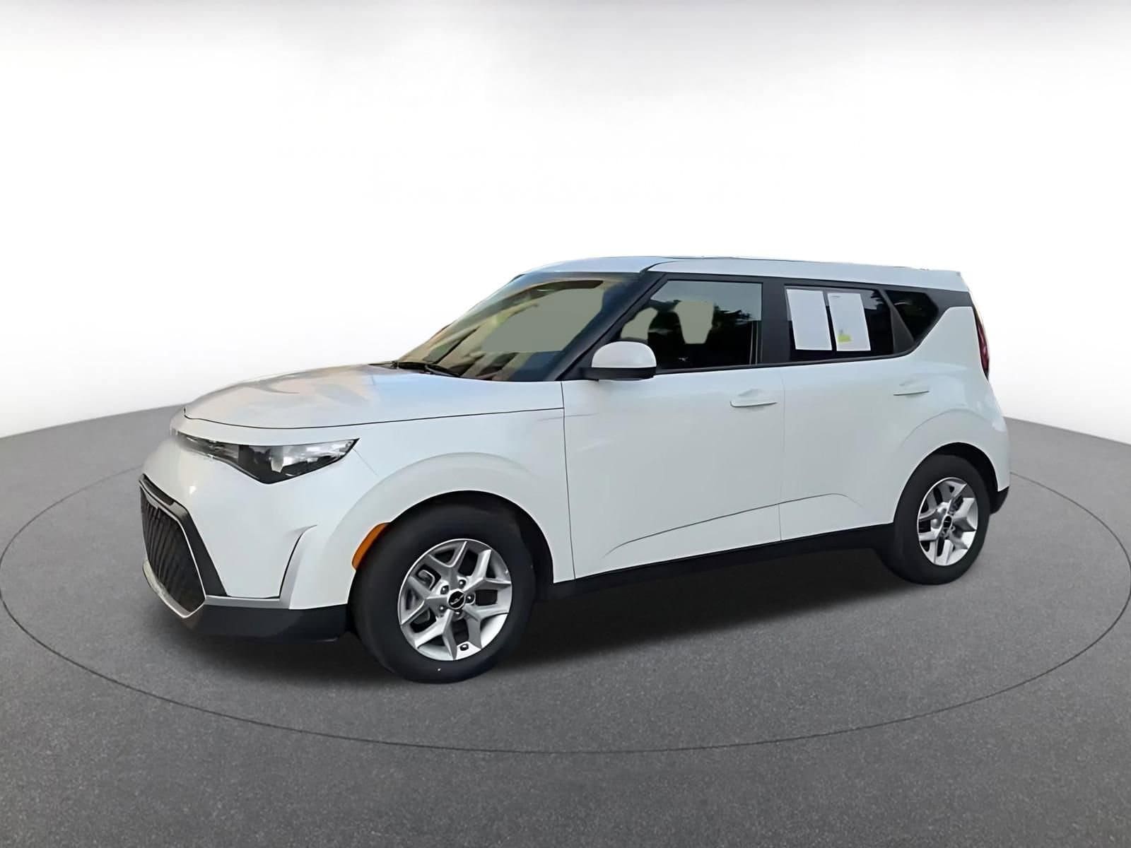 Thumbnail: 2025 Kia Soul - 8