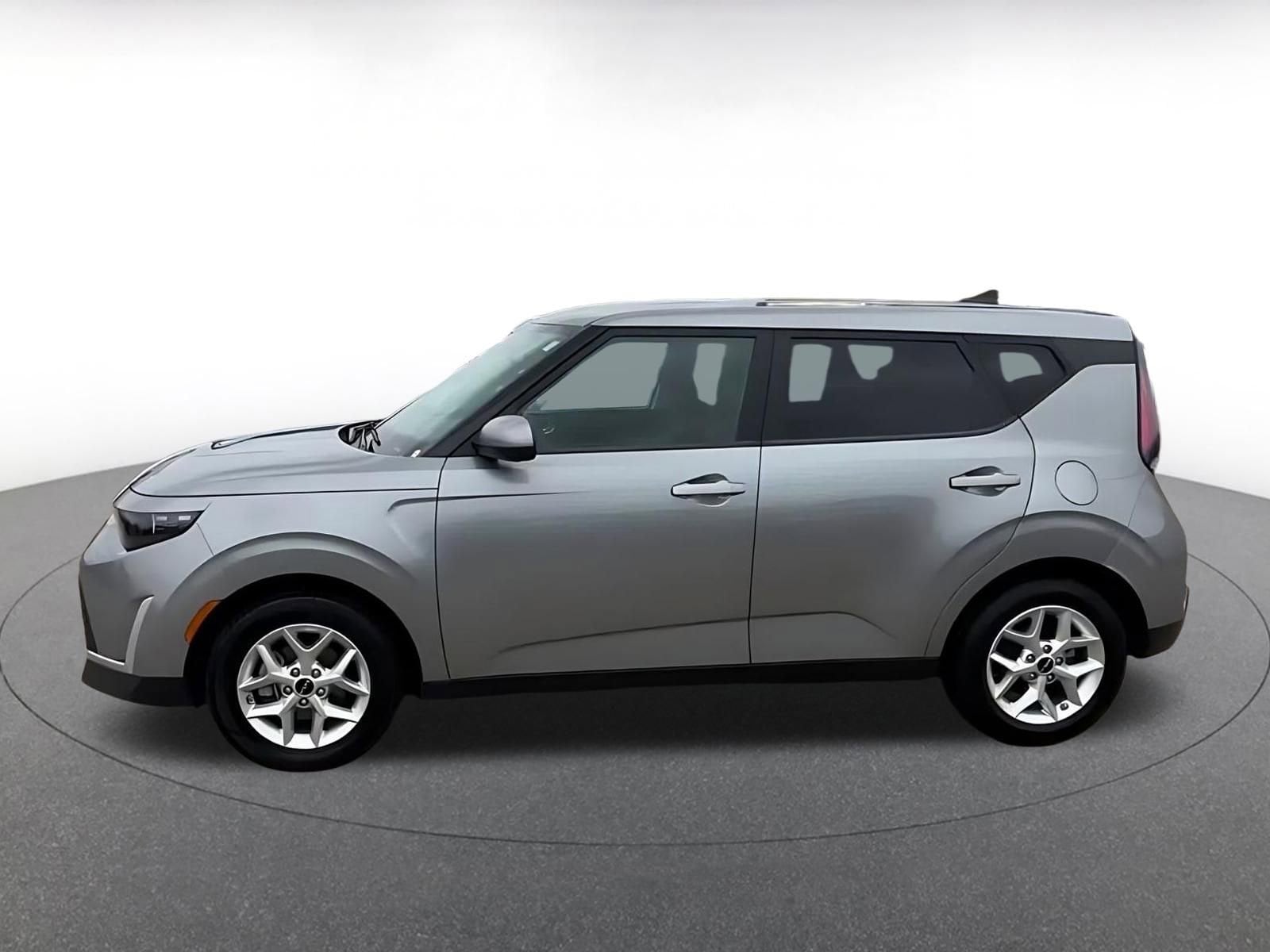 Thumbnail: 2025 Kia Soul - 8