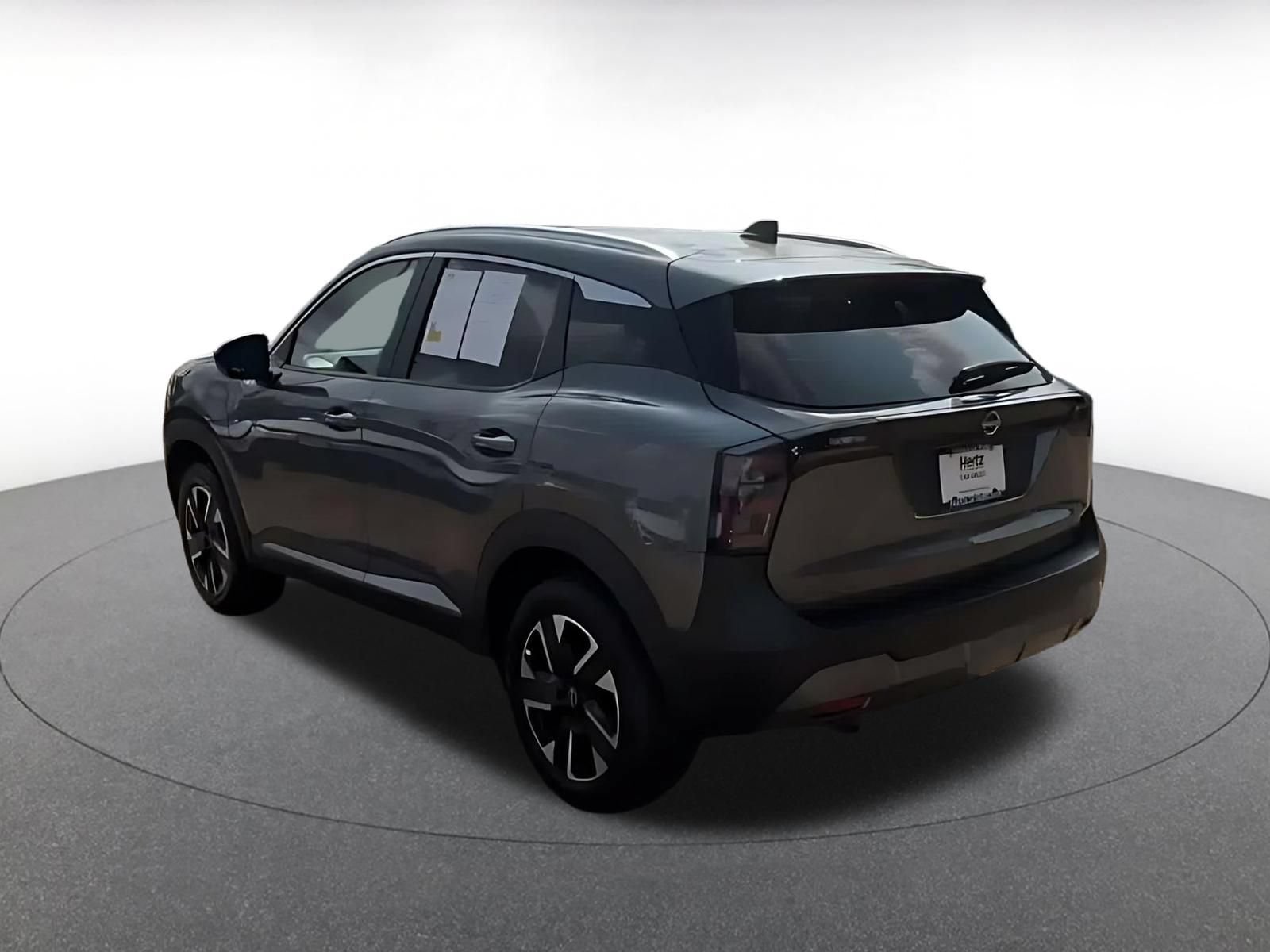 Thumbnail: 2026 Nissan Kicks - 10