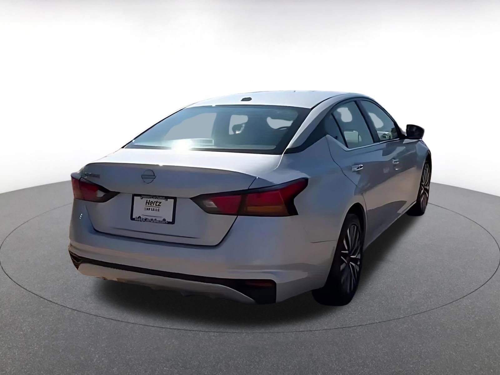 Thumbnail: 2025 Nissan Altima - 16