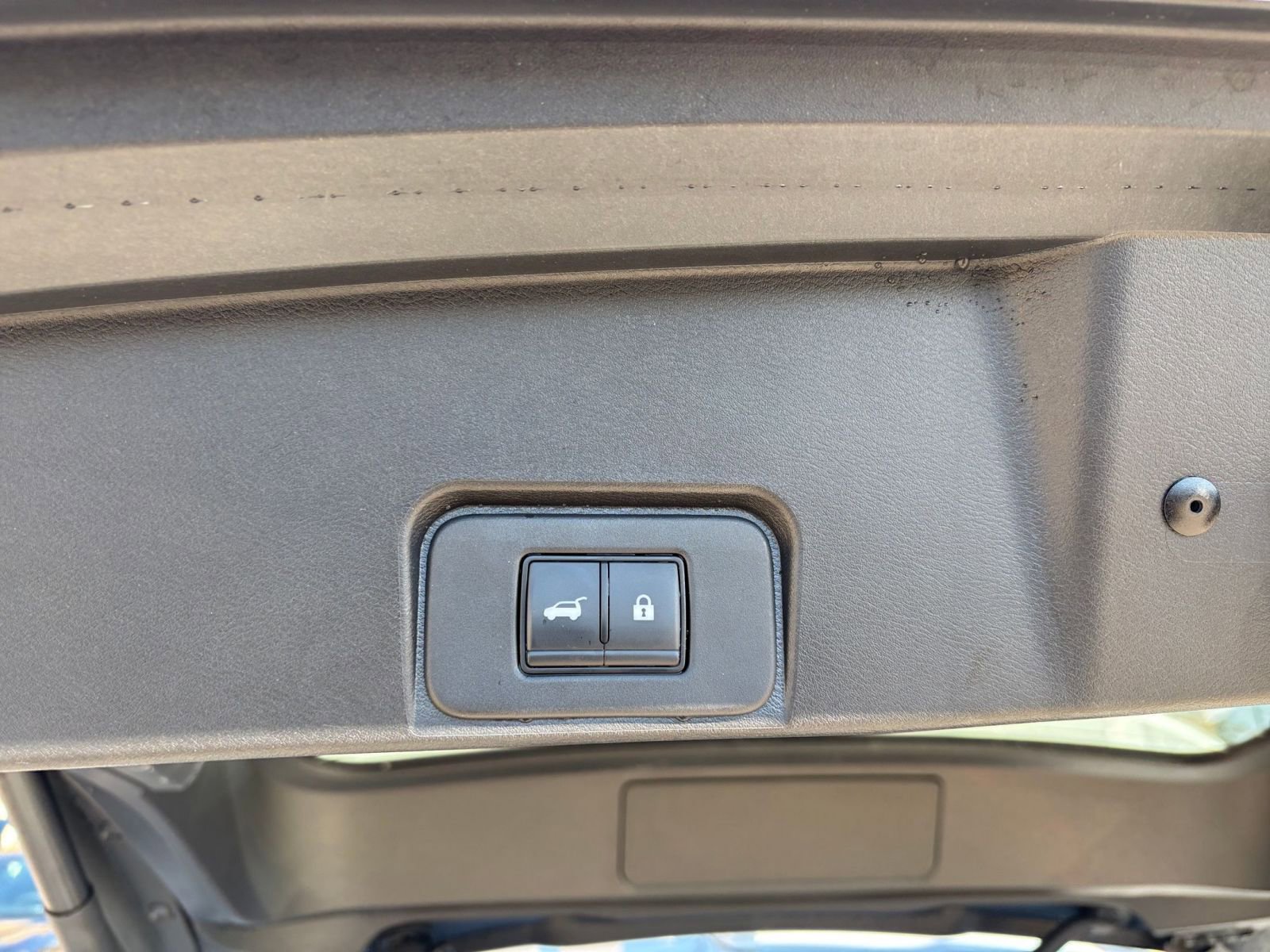 Thumbnail: 2025 Nissan Rogue - 22