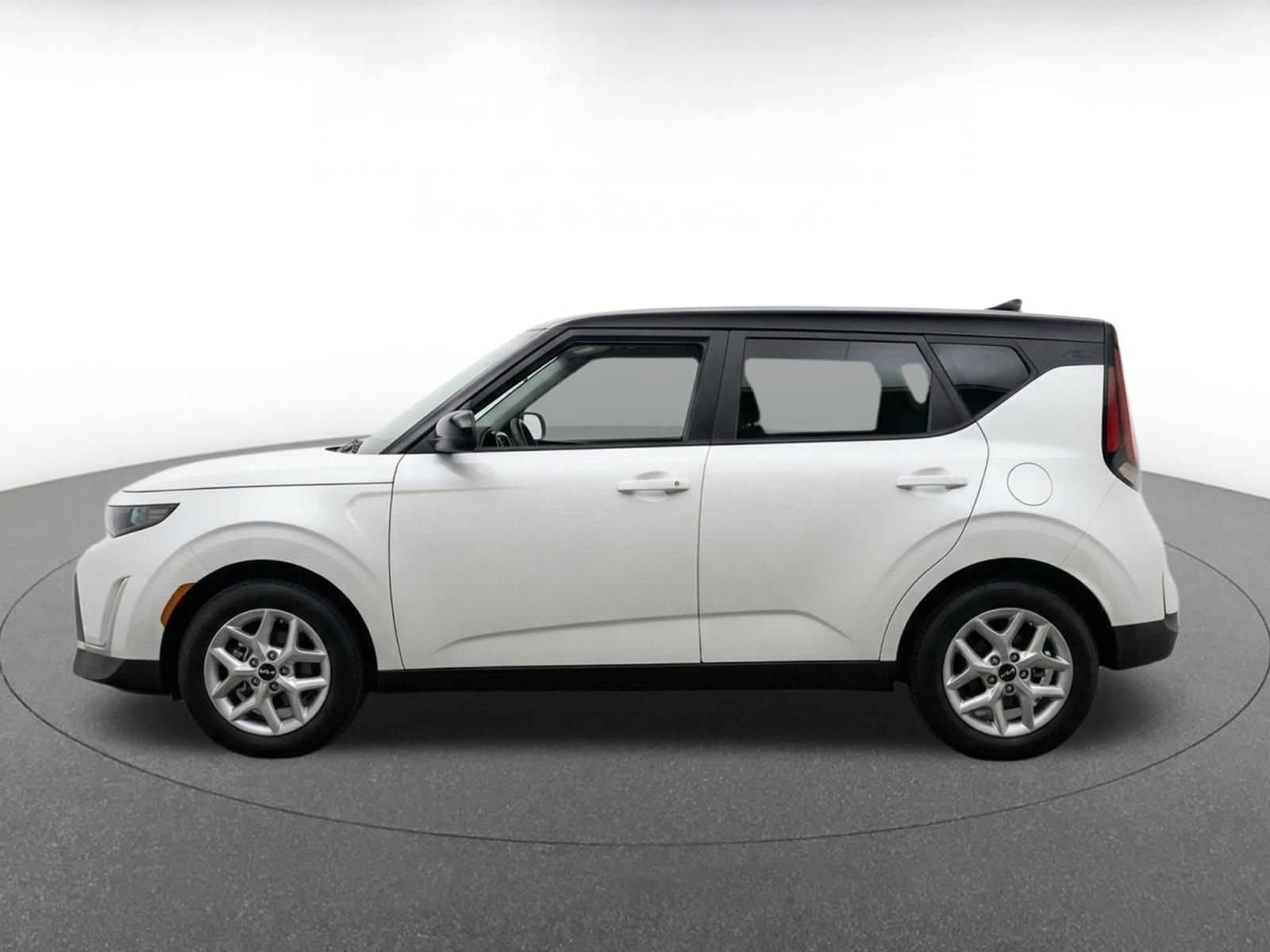 Thumbnail: 2025 Kia Soul - 4