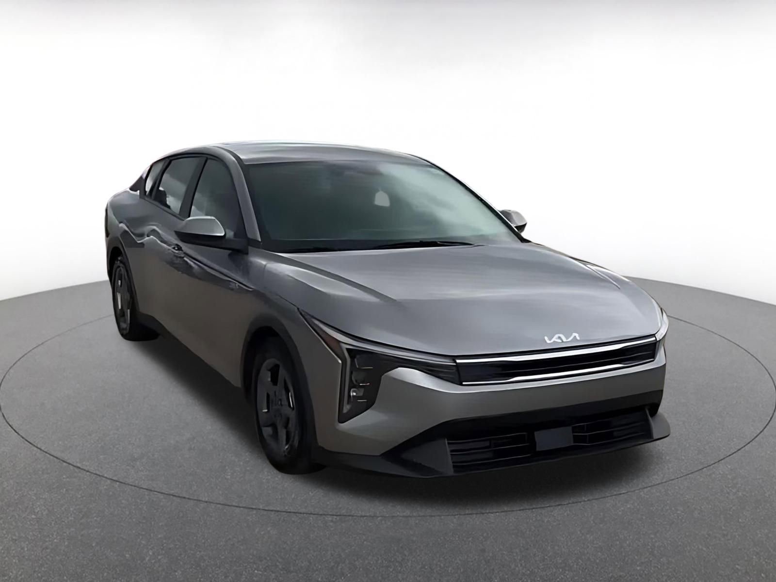 Thumbnail: 2025 Kia K4 - 3