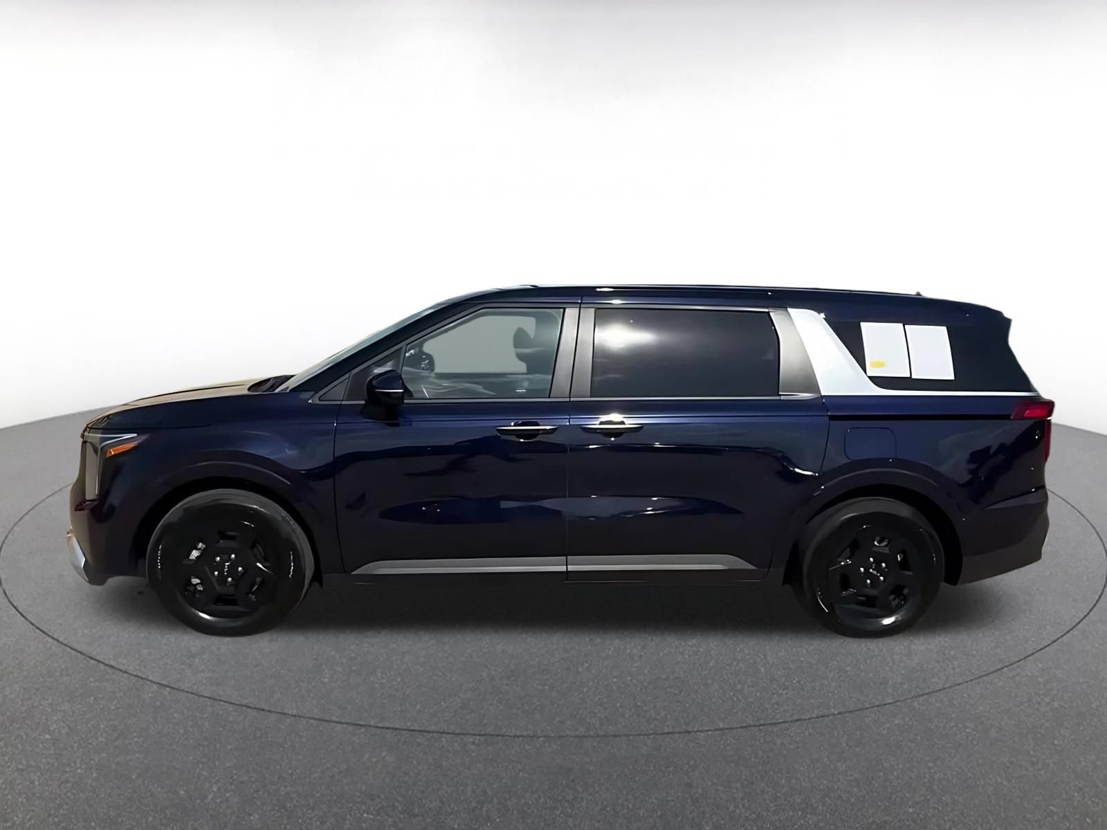 Thumbnail: 2026 Kia Carnival - 8