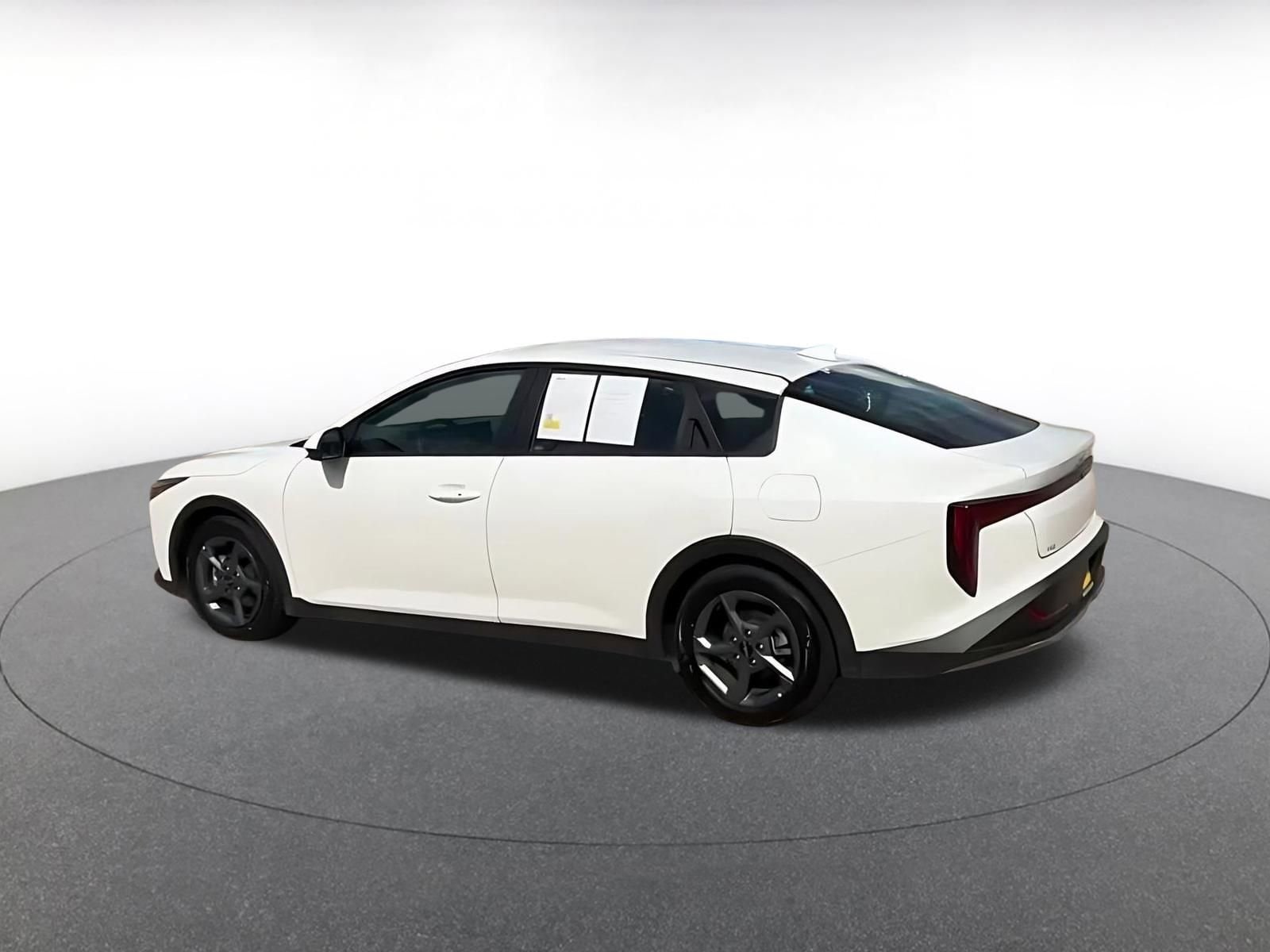 Thumbnail: 2025 Kia K4 - 9