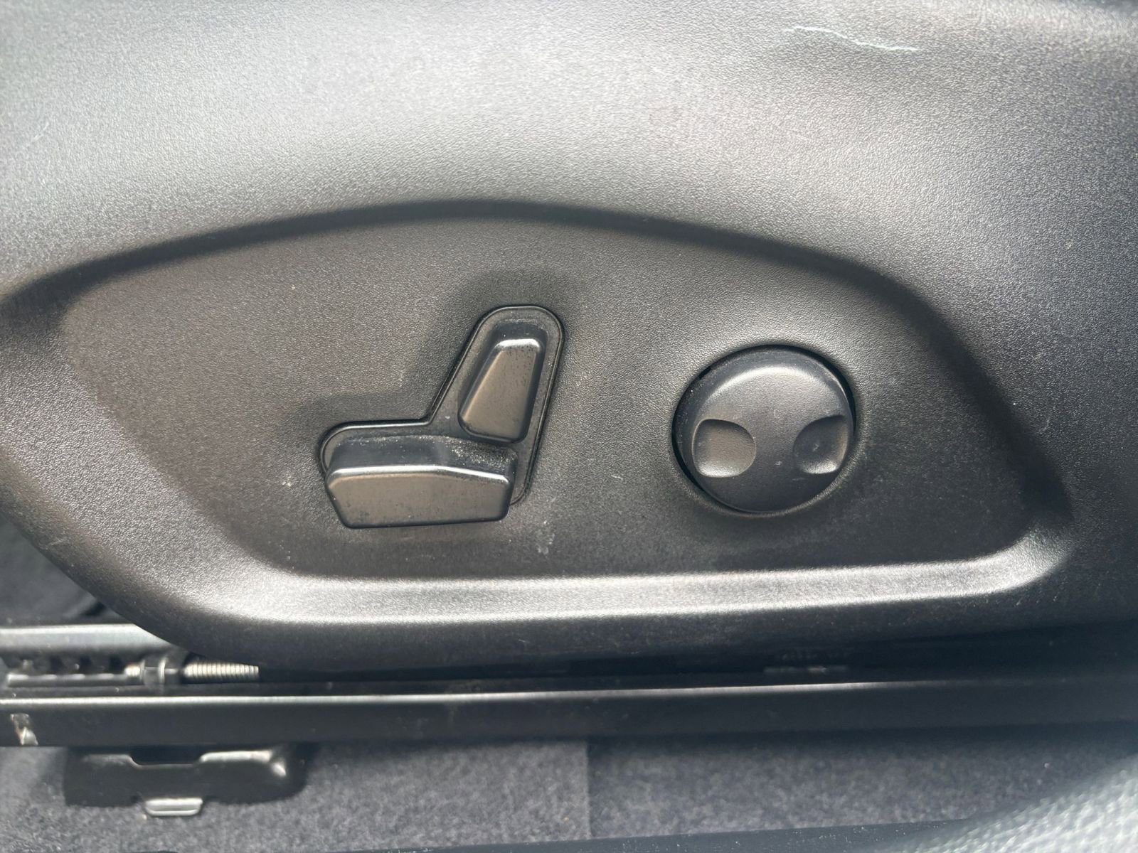 Thumbnail: 2025 Jeep Compass - 23