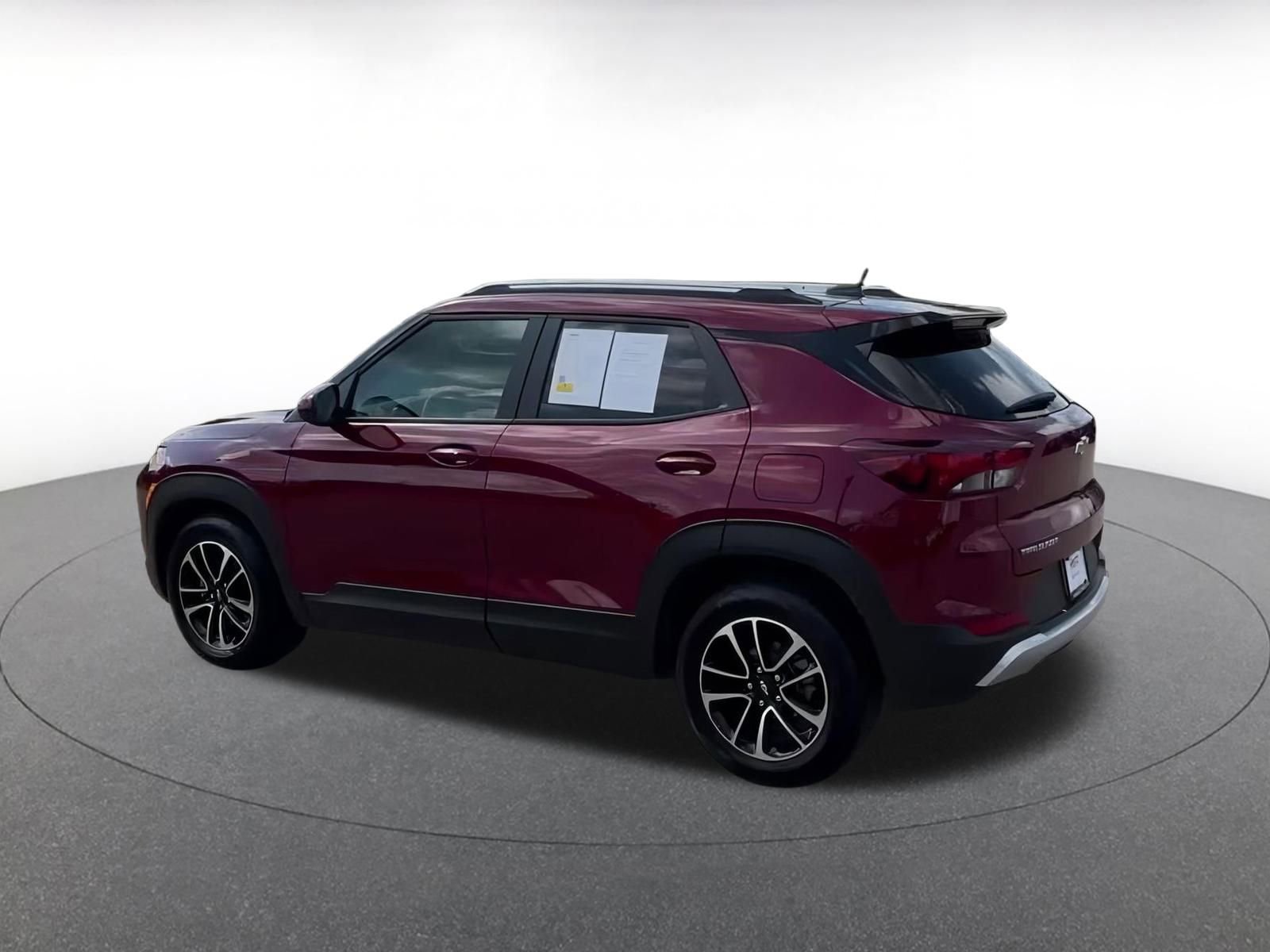 Thumbnail: 2025 Chevrolet TrailBlazer - 9