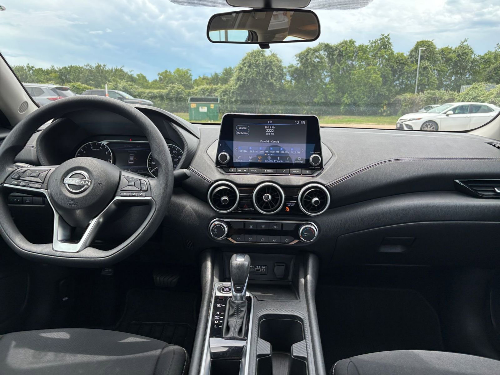 2024 Nissan Sentra SV 17
