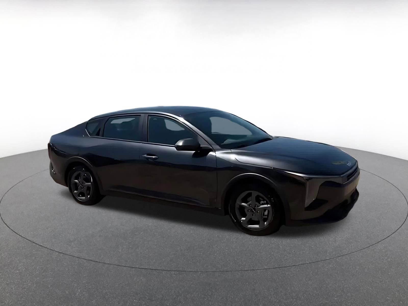 Thumbnail: 2025 Kia K4 - 2