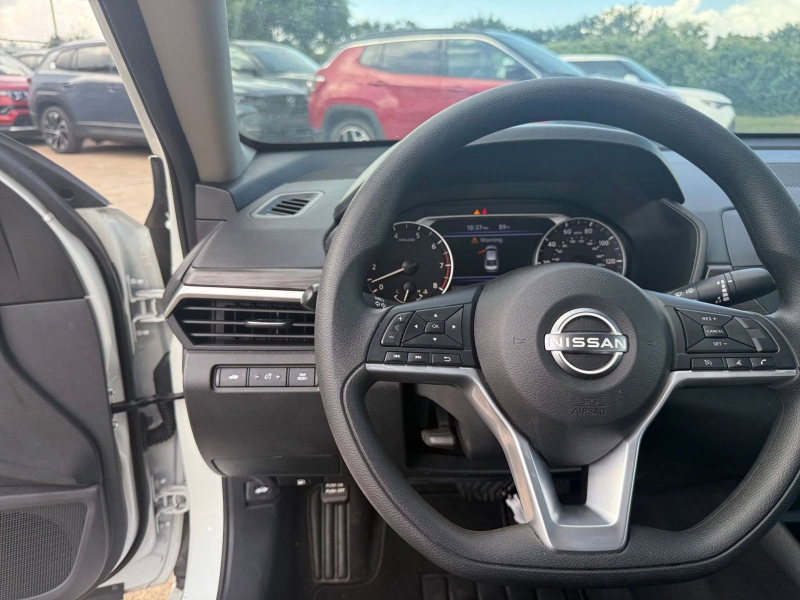 Thumbnail: 2025 Nissan Altima - 34