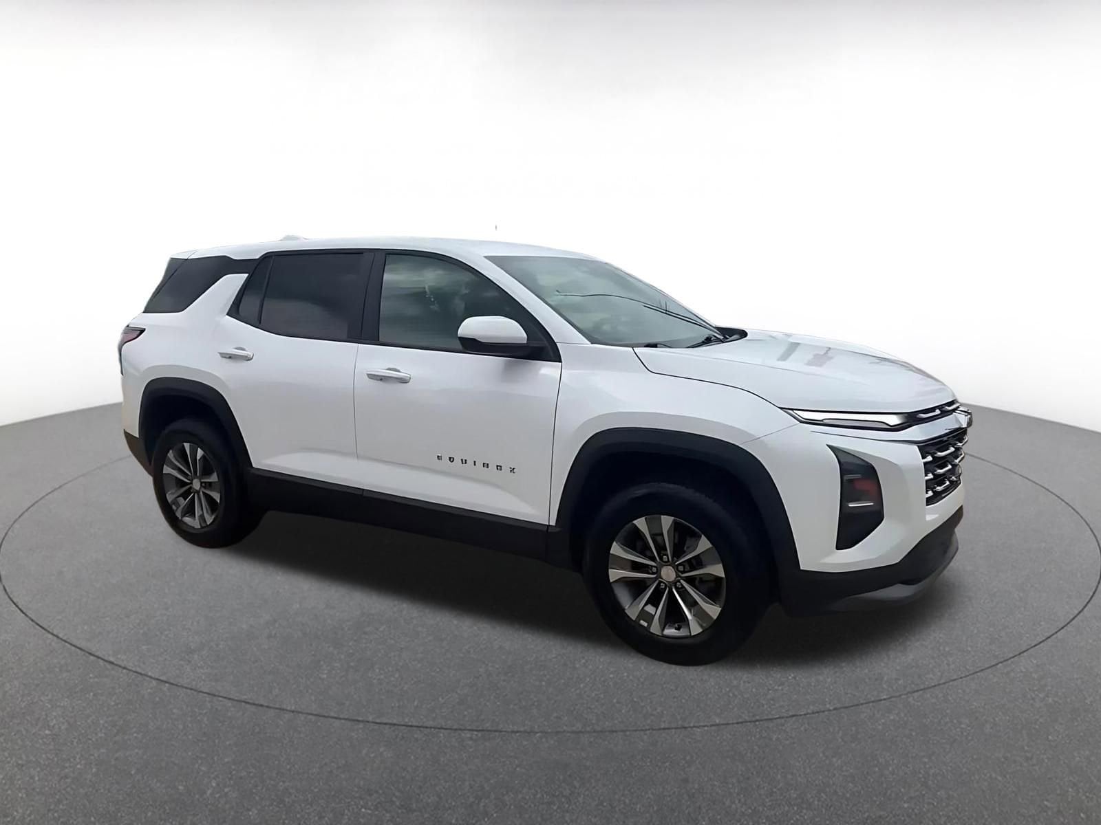 Thumbnail: 2025 Chevrolet Equinox - 2