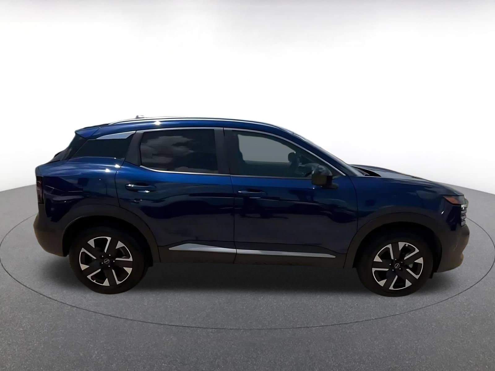Thumbnail: 2026 Nissan Kicks - 15