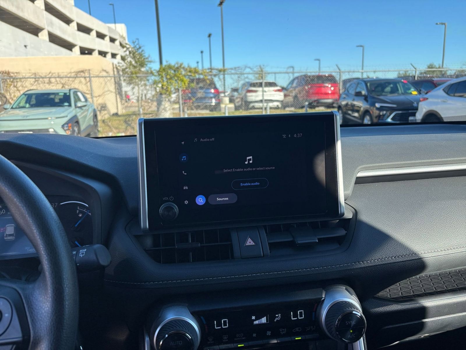 Thumbnail: 2025 Toyota RAV4 - 21