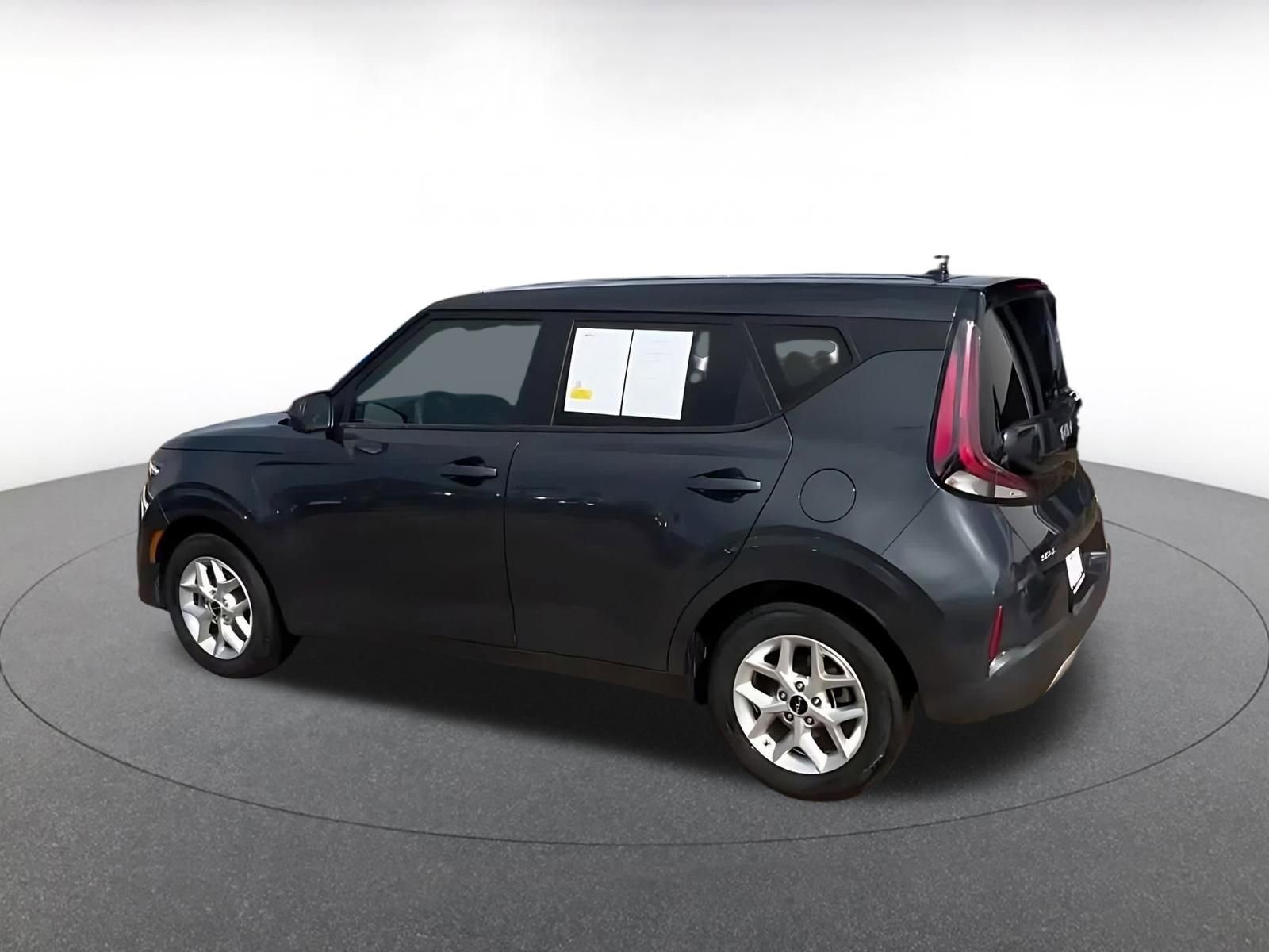 Thumbnail: 2025 Kia Soul - 10