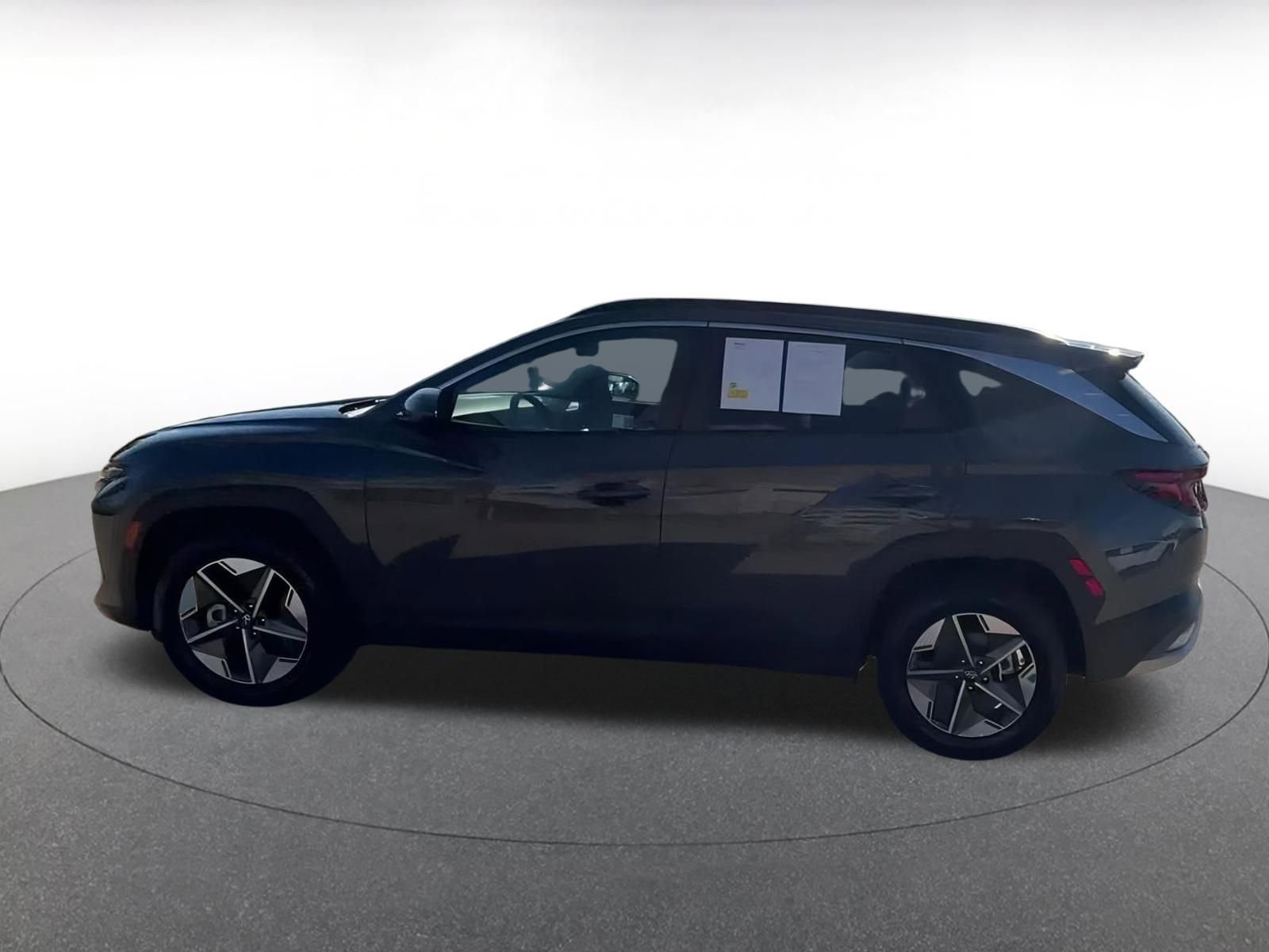 Thumbnail: 2025 Hyundai Tucson - 9