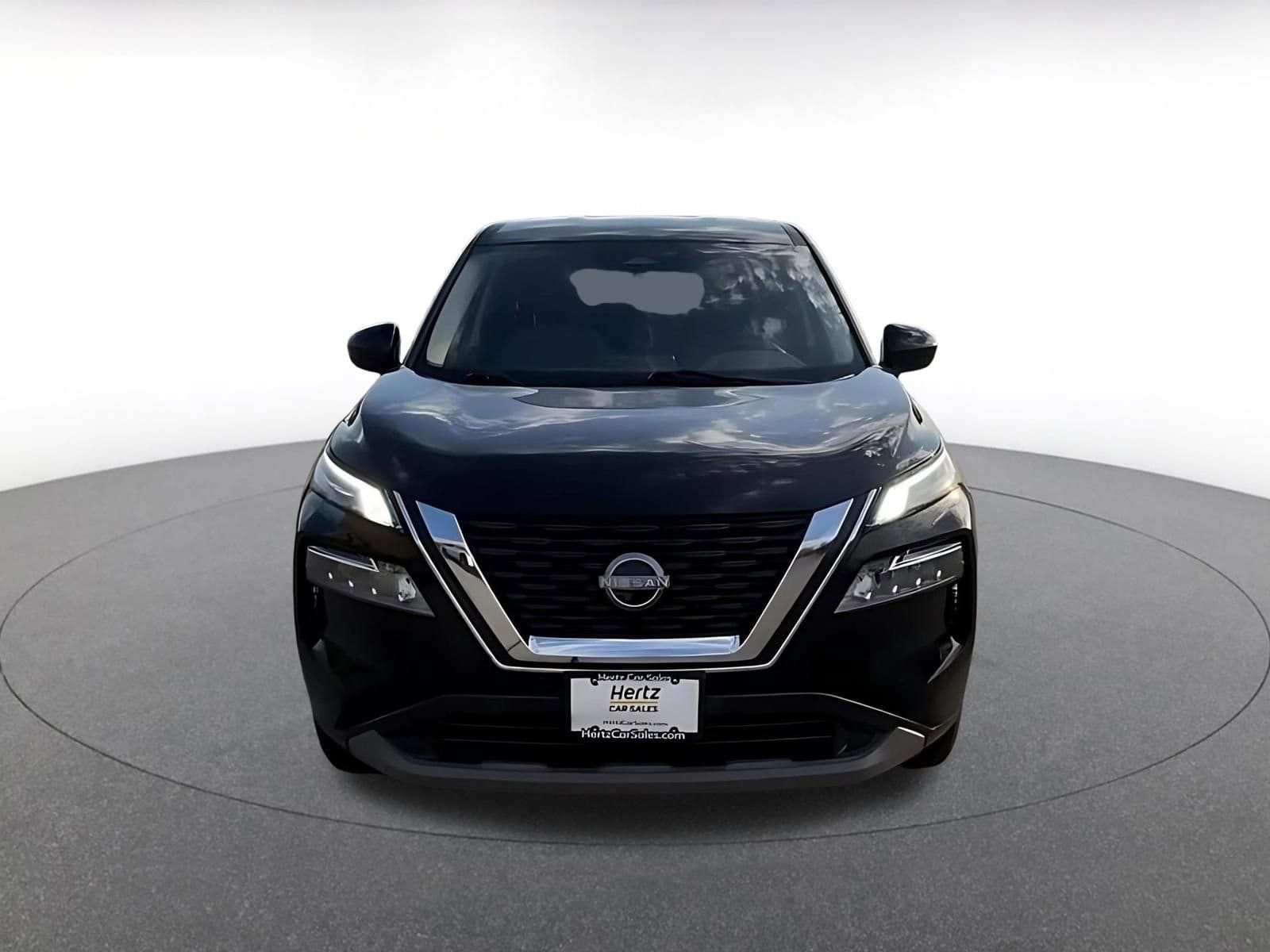 Thumbnail: 2023 Nissan Rogue - 4