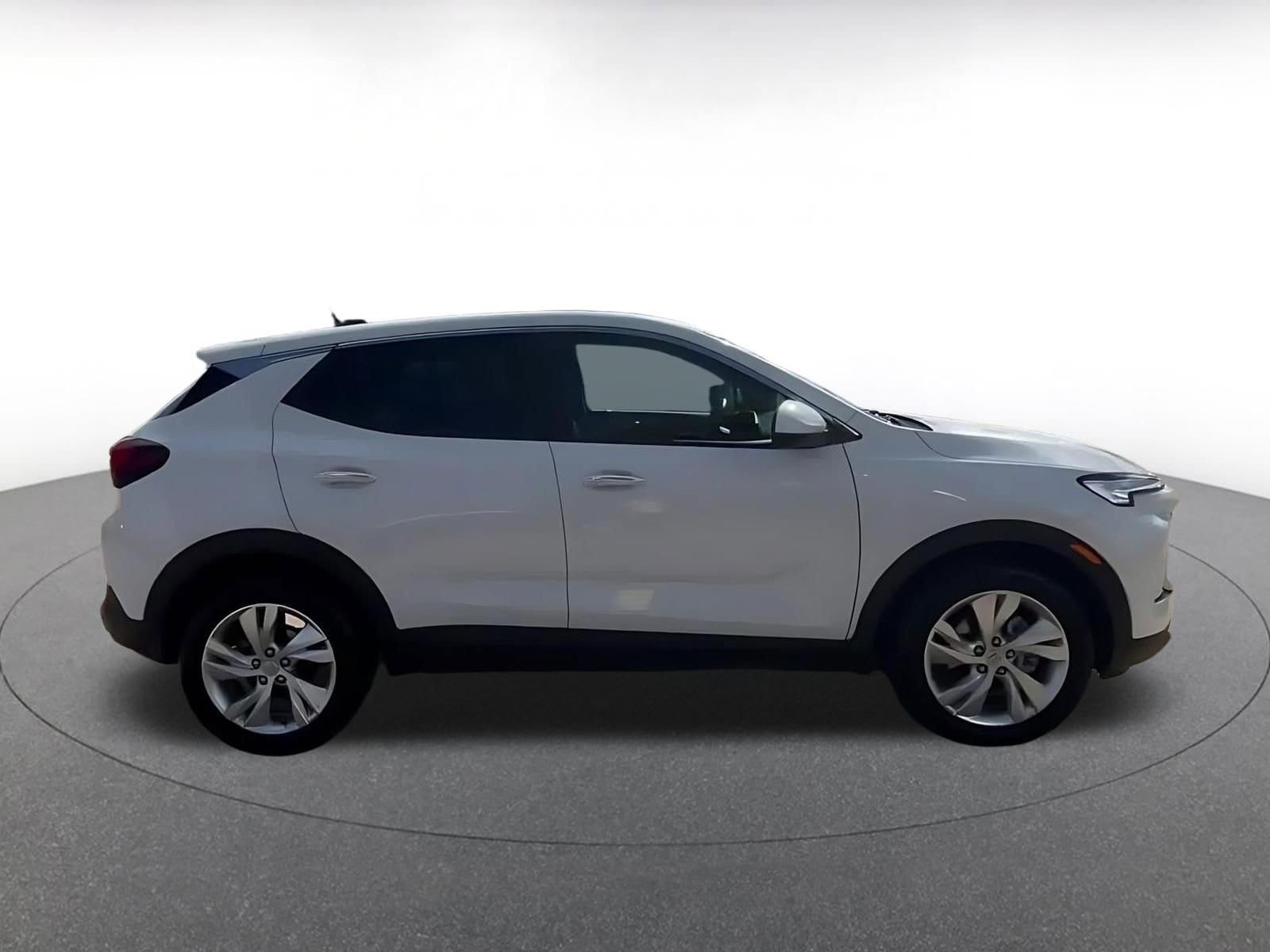 Thumbnail: 2025 Buick Encore GX - 16