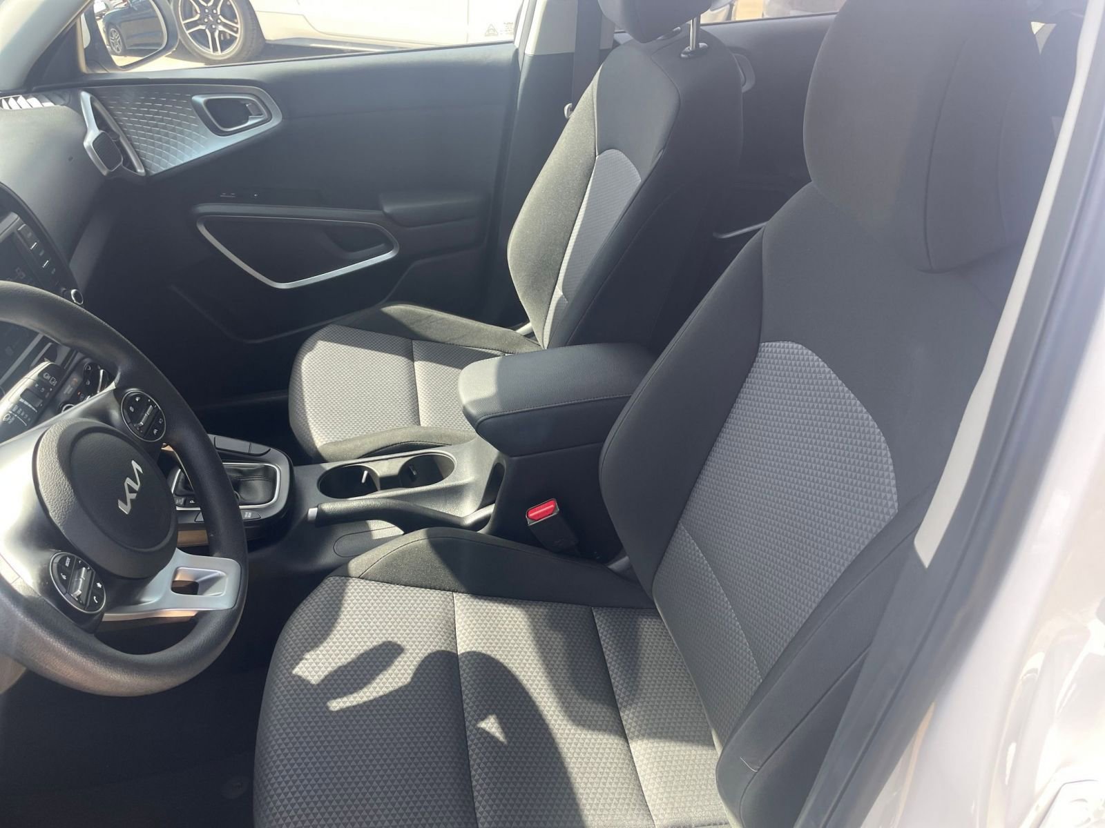 2024 Kia Soul LX 29
