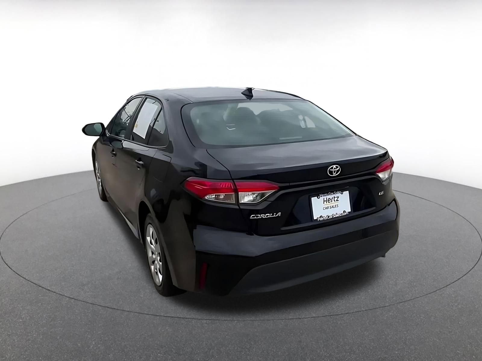 Thumbnail: 2023 Toyota Corolla - 11