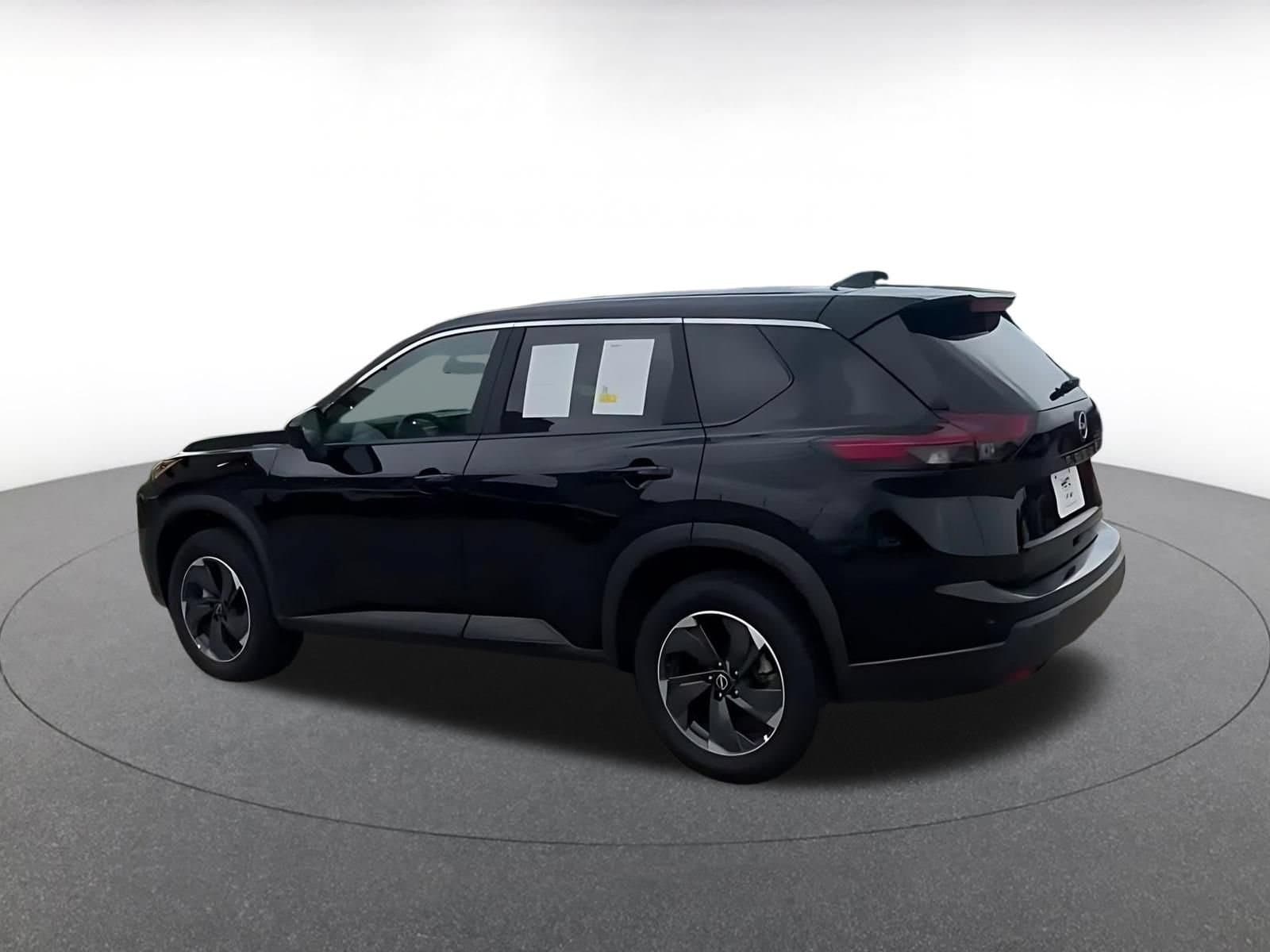 Thumbnail: 2025 Nissan Rogue - 8