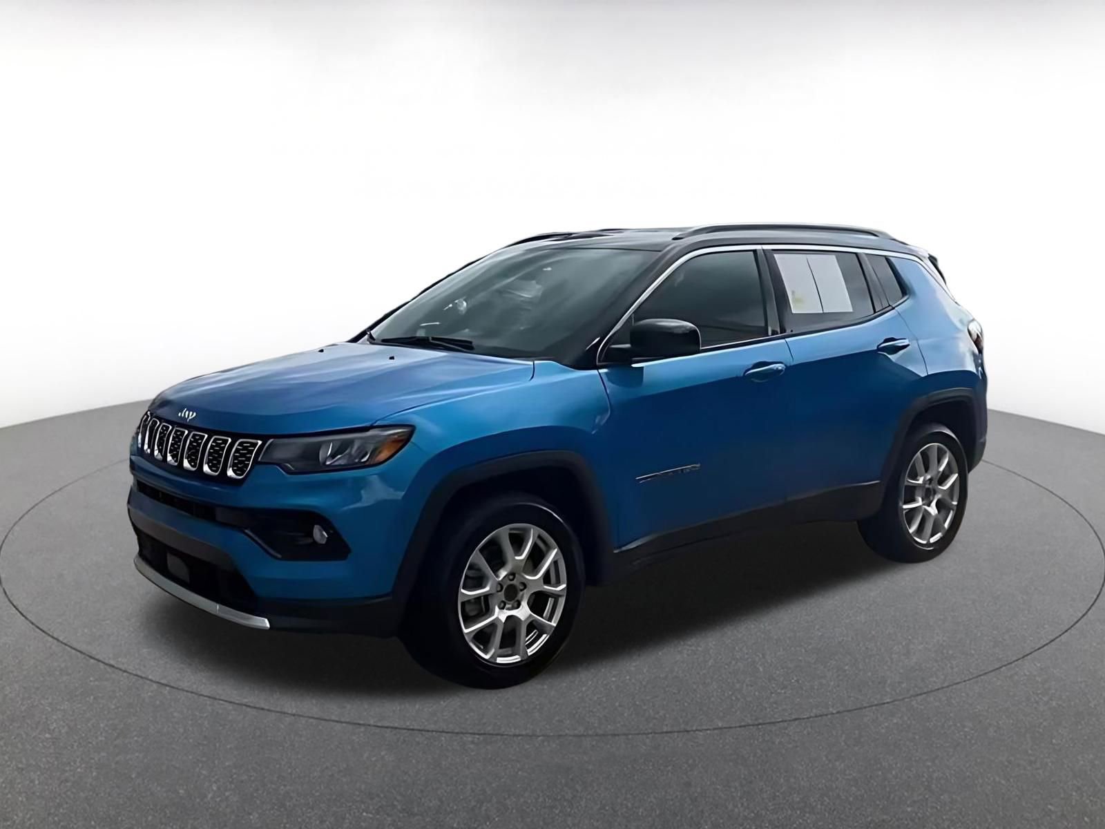 Thumbnail: 2025 Jeep Compass - 9