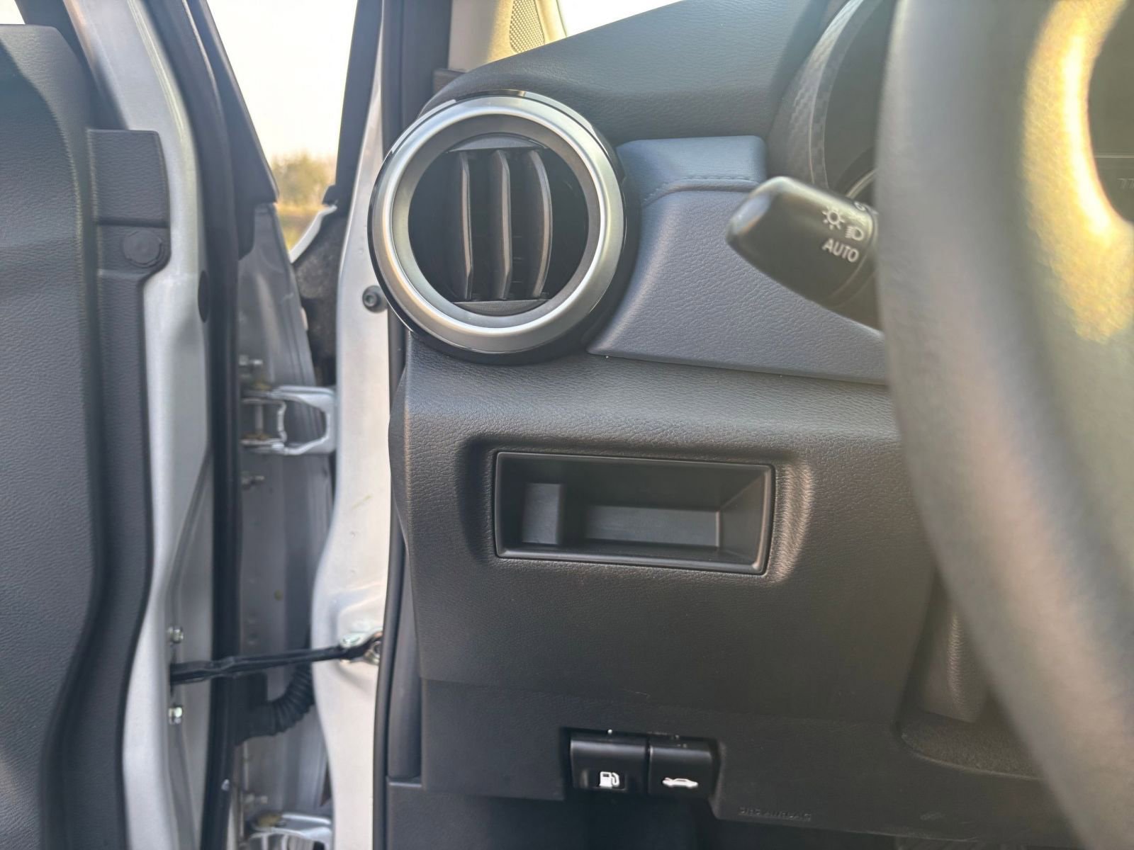 Thumbnail: 2025 Nissan Versa - 32