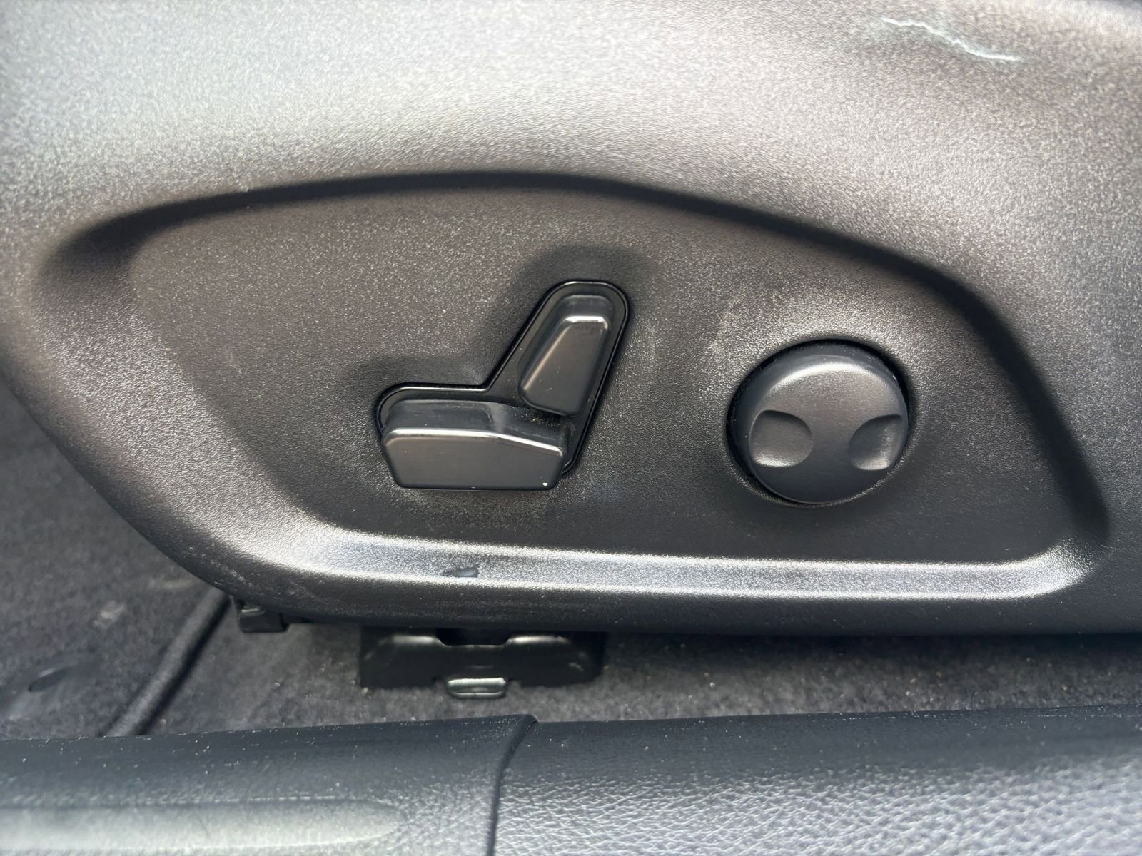 Thumbnail: 2025 Jeep Compass - 23