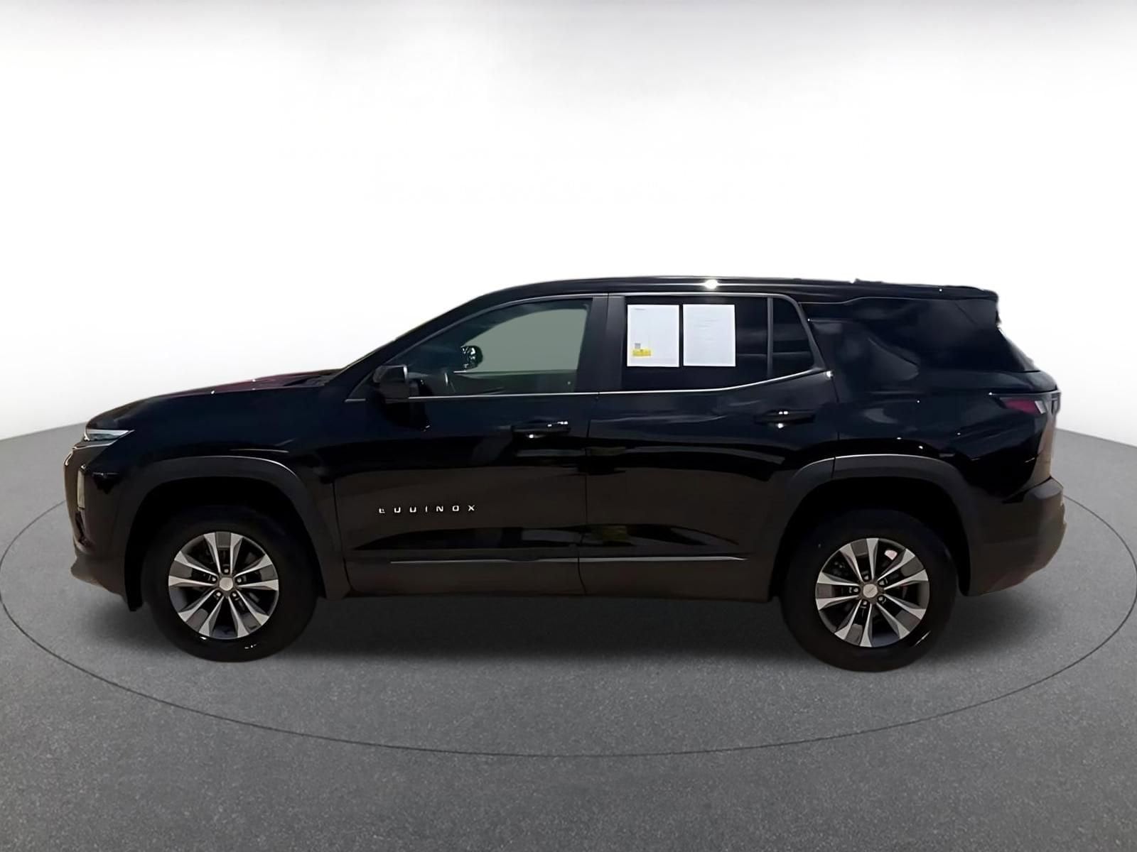 Thumbnail: 2025 Chevrolet Equinox - 9