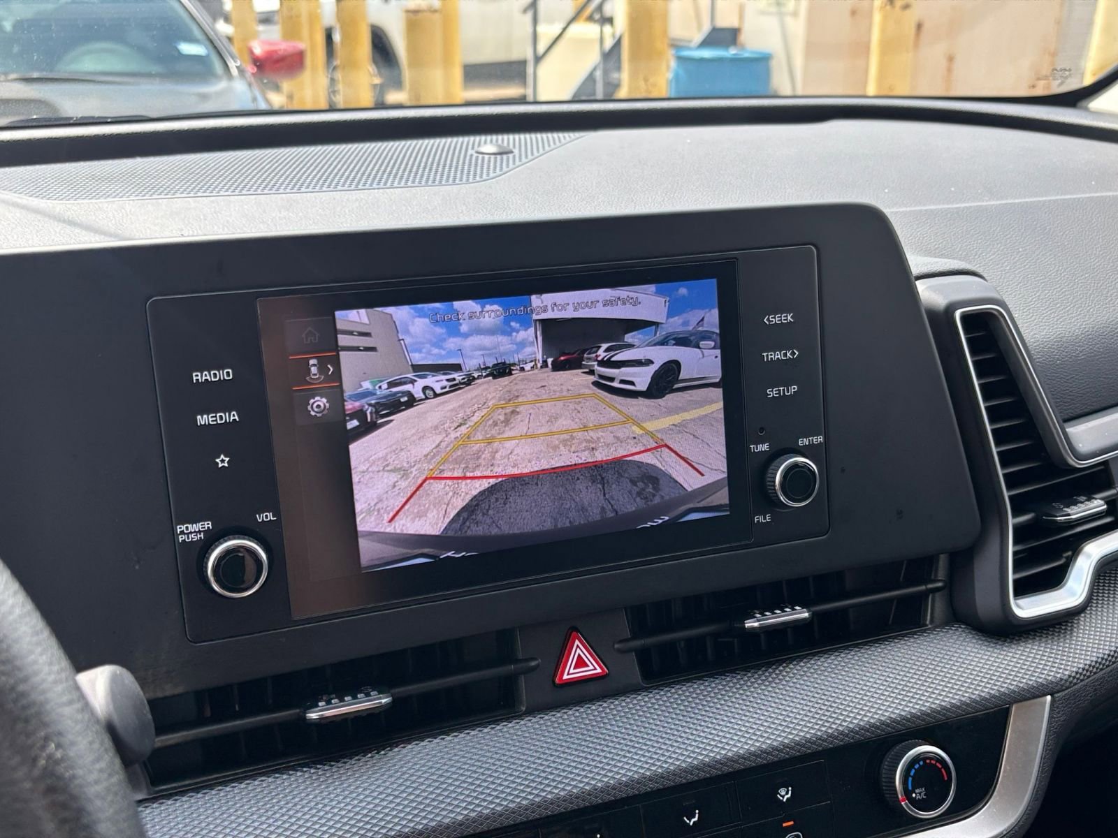 Thumbnail: 2024 Kia Sportage - 23