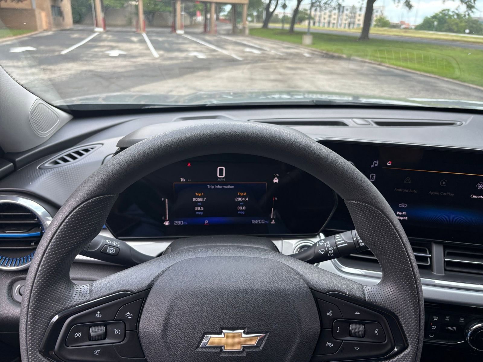 Thumbnail: 2025 Chevrolet Trax - 29