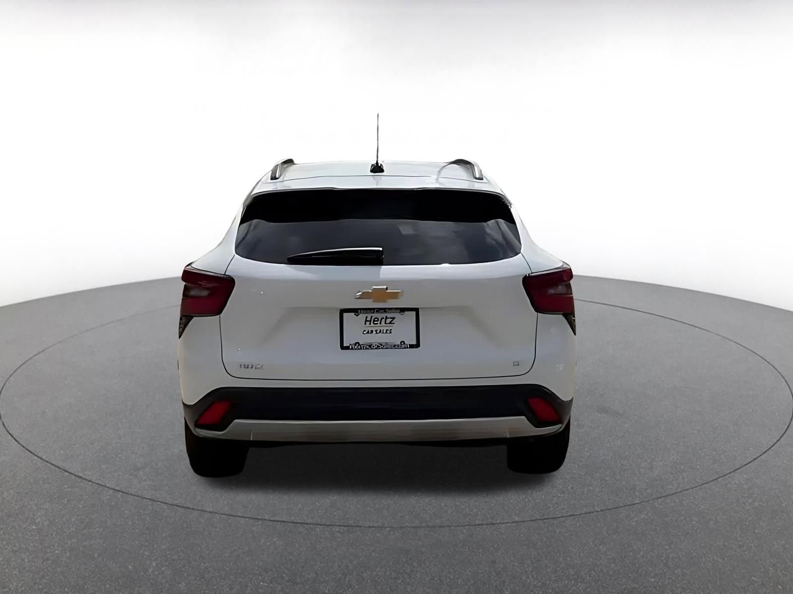Thumbnail: 2025 Chevrolet Trax - 12