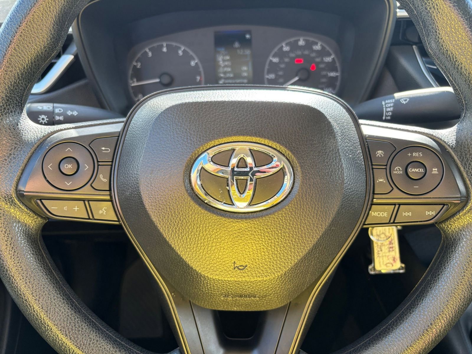 Thumbnail: 2025 Toyota Corolla - 25